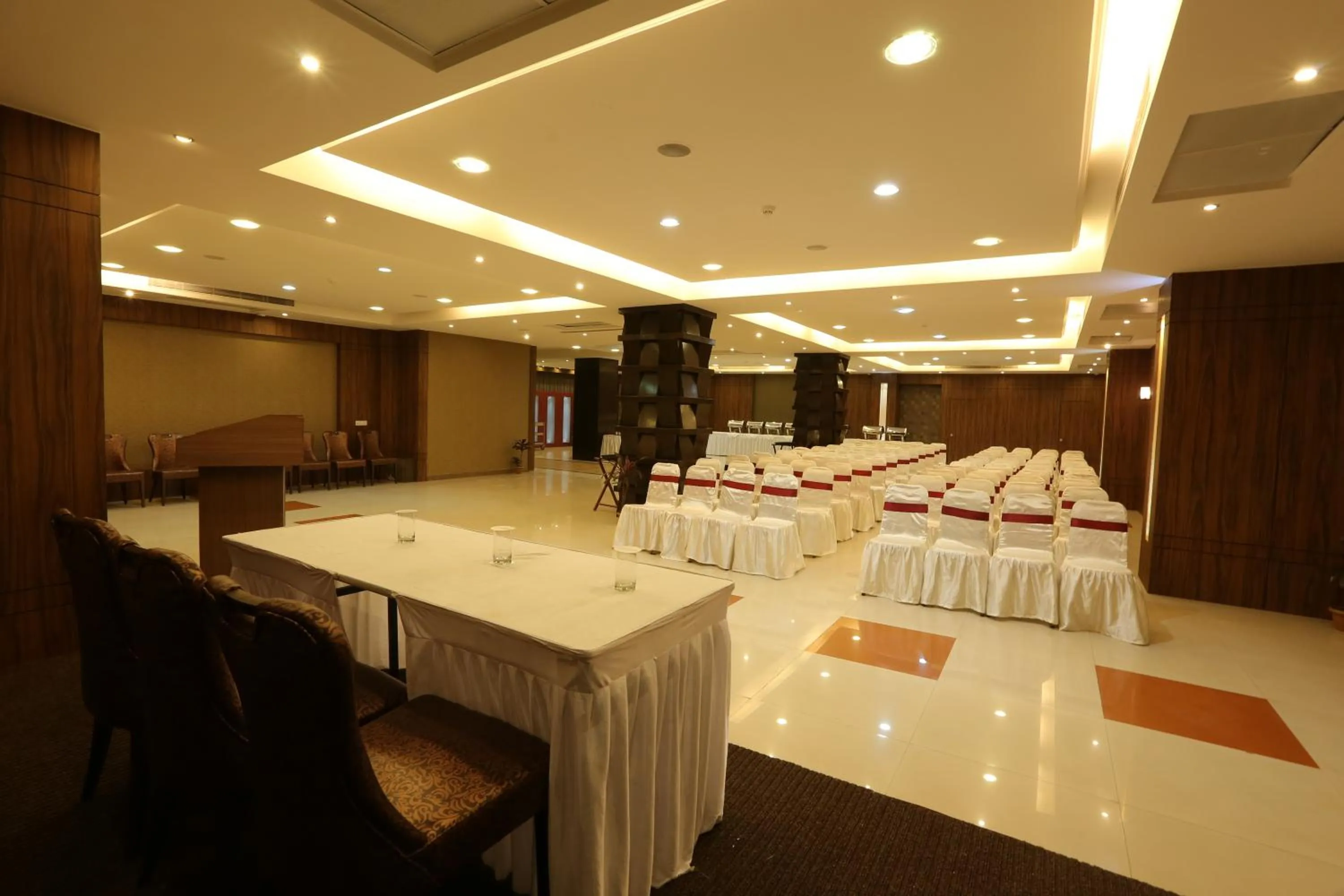 Meeting/conference room in The Contour Hotel