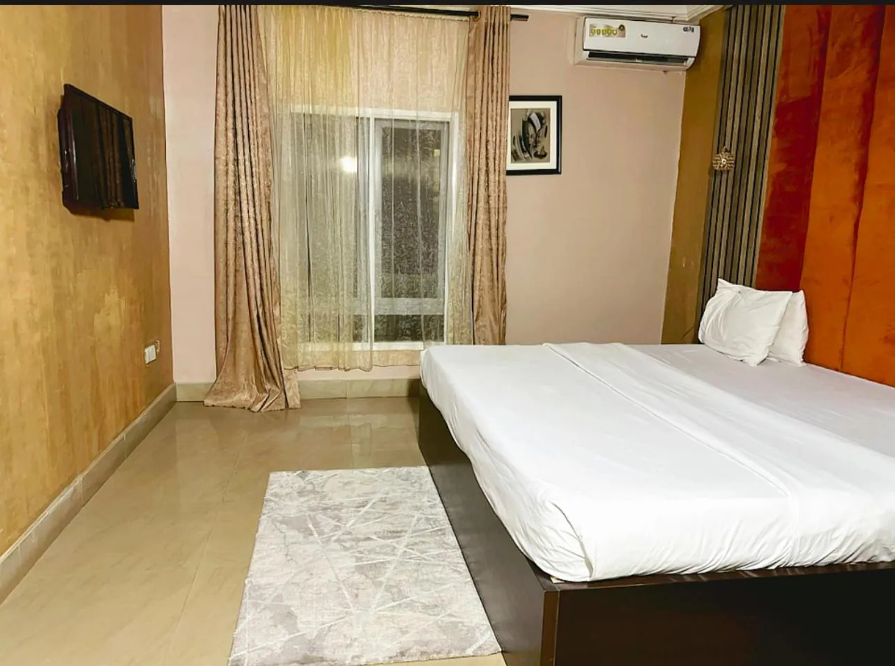 View (from property/room), Bed in Grey Residence