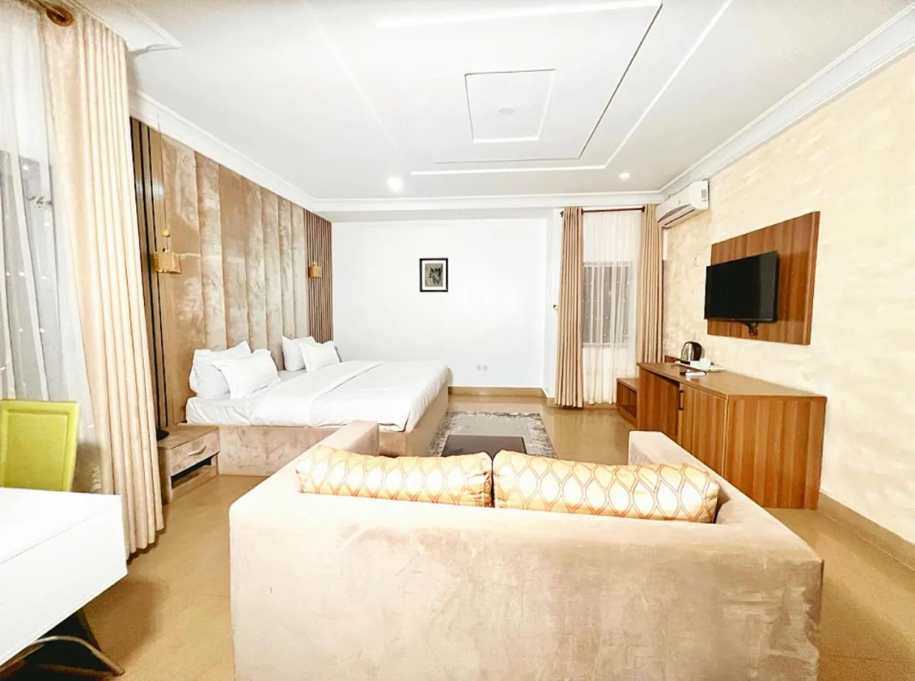 View (from property/room), Bed in Grey Residence