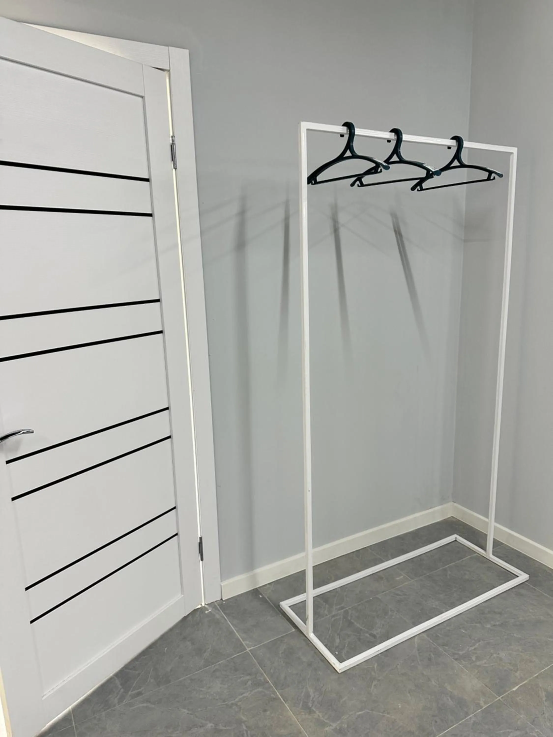 Communal lounge/ TV room in Hostel O2