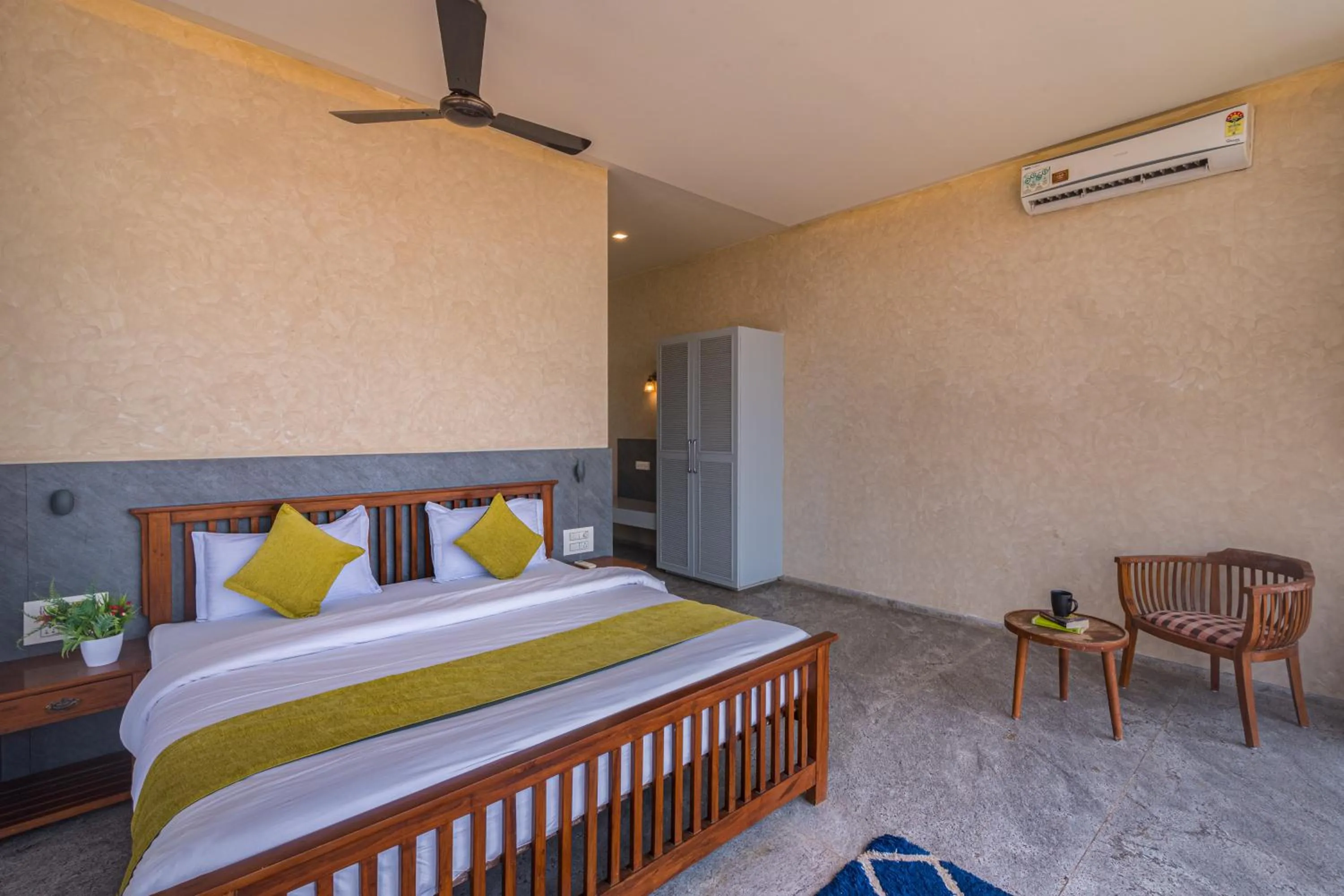 Bed in Wabi Sabi Resort, Igatpuri