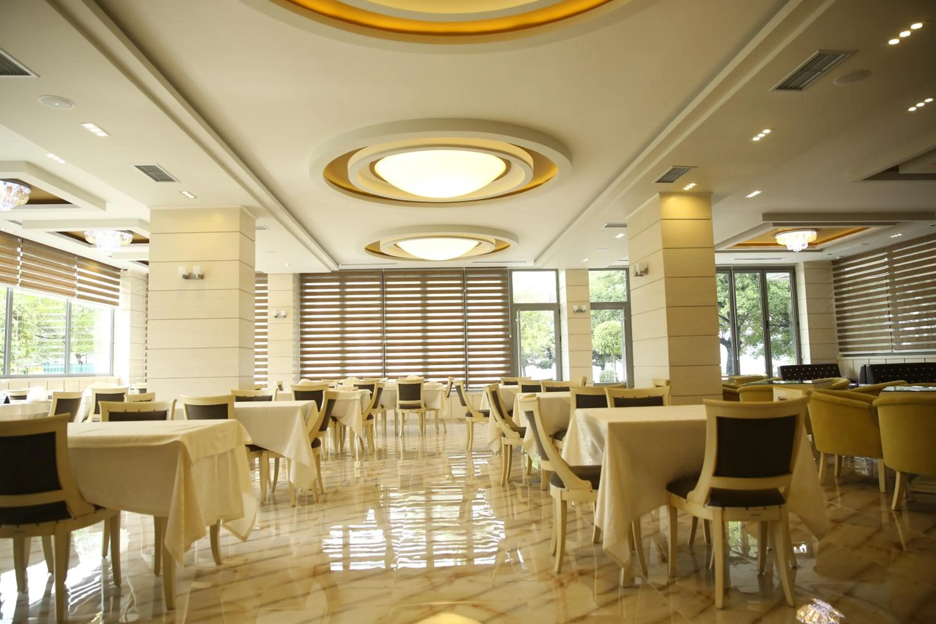 Lounge or bar in Hotel Pogradeci