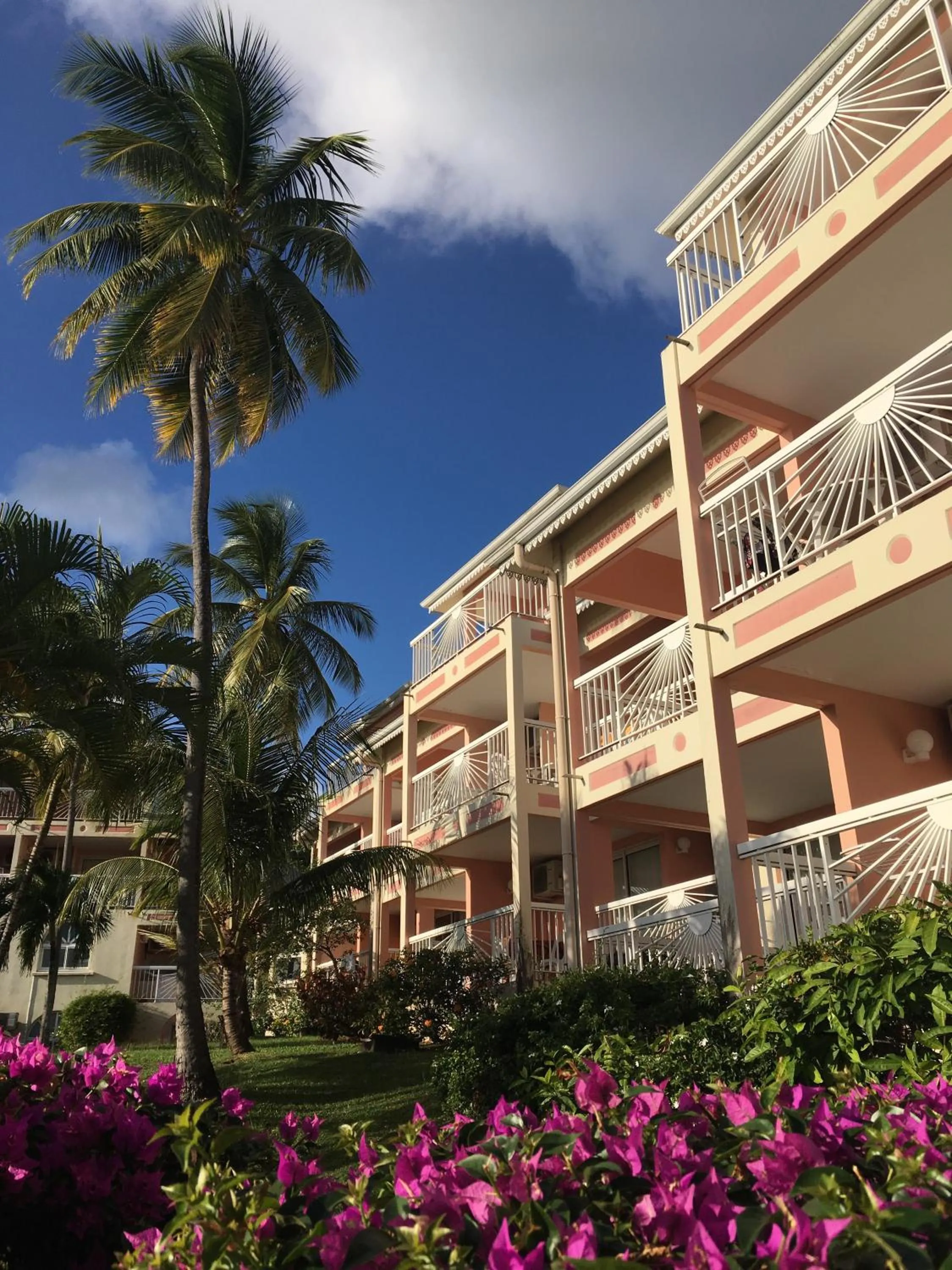 Day in Diamant Beach