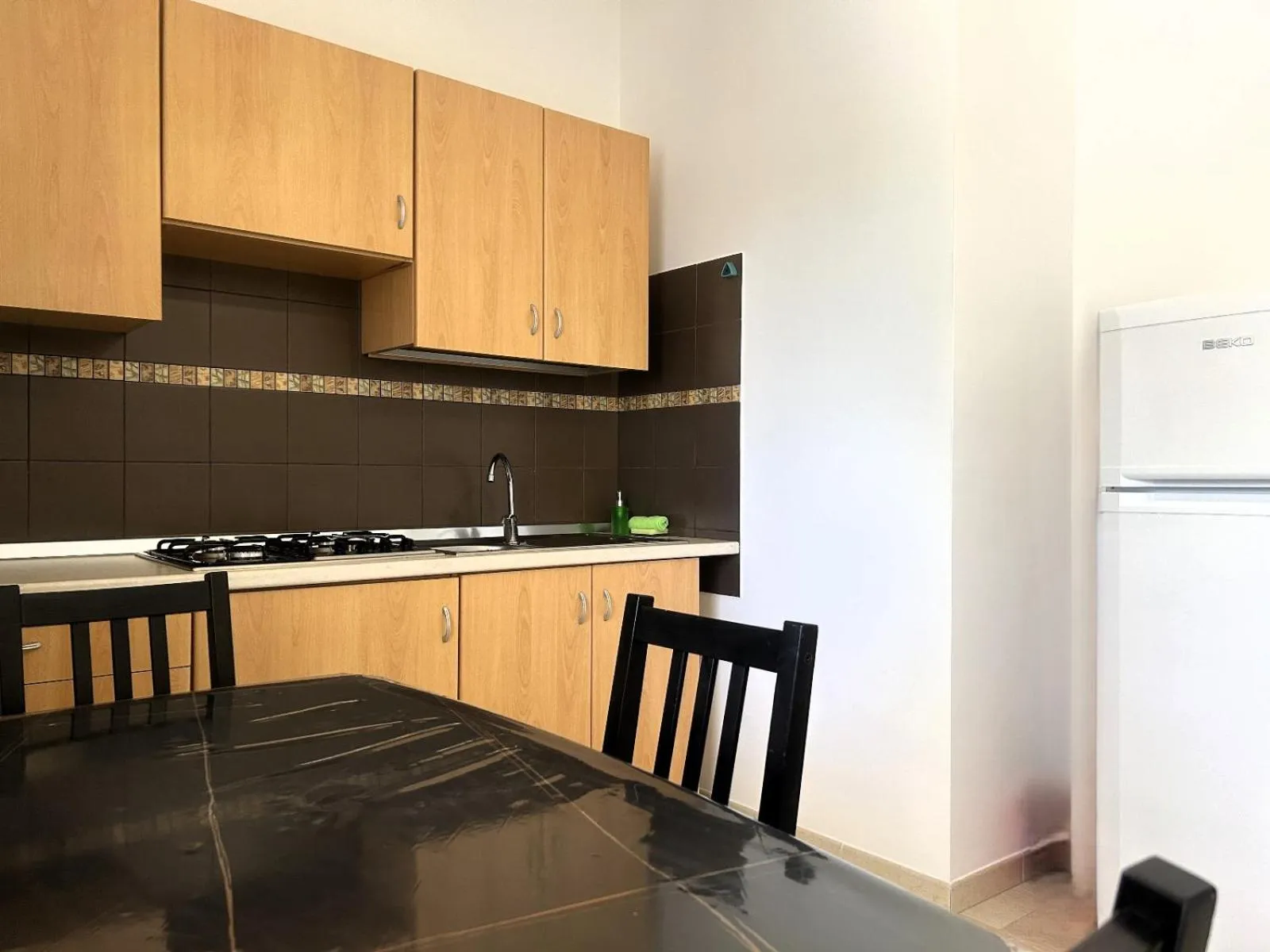 Kitchen or kitchenette in Villa Soleanna Residence