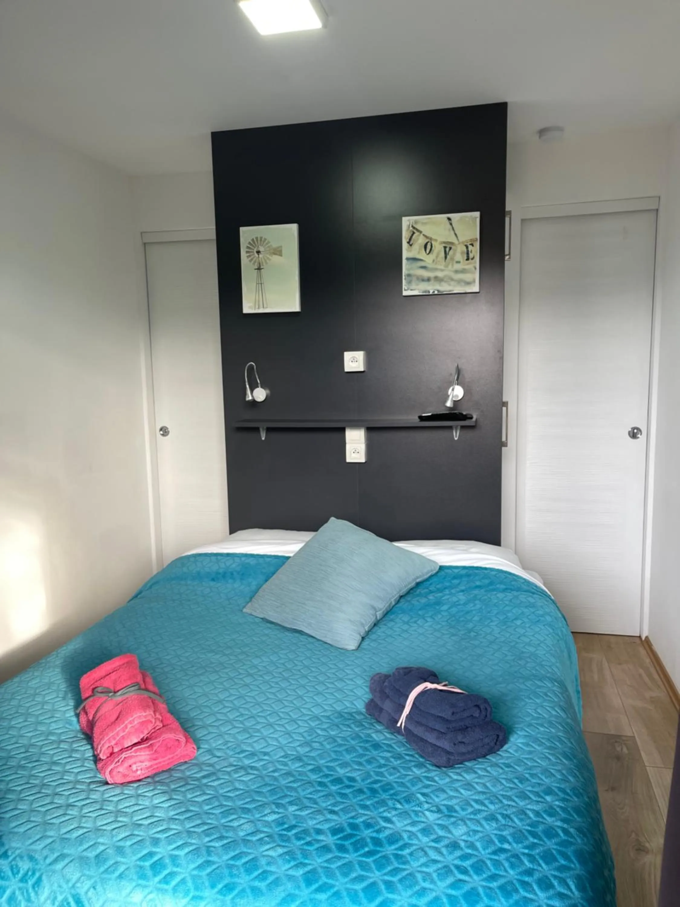 Bed in Le Village Enchanteur