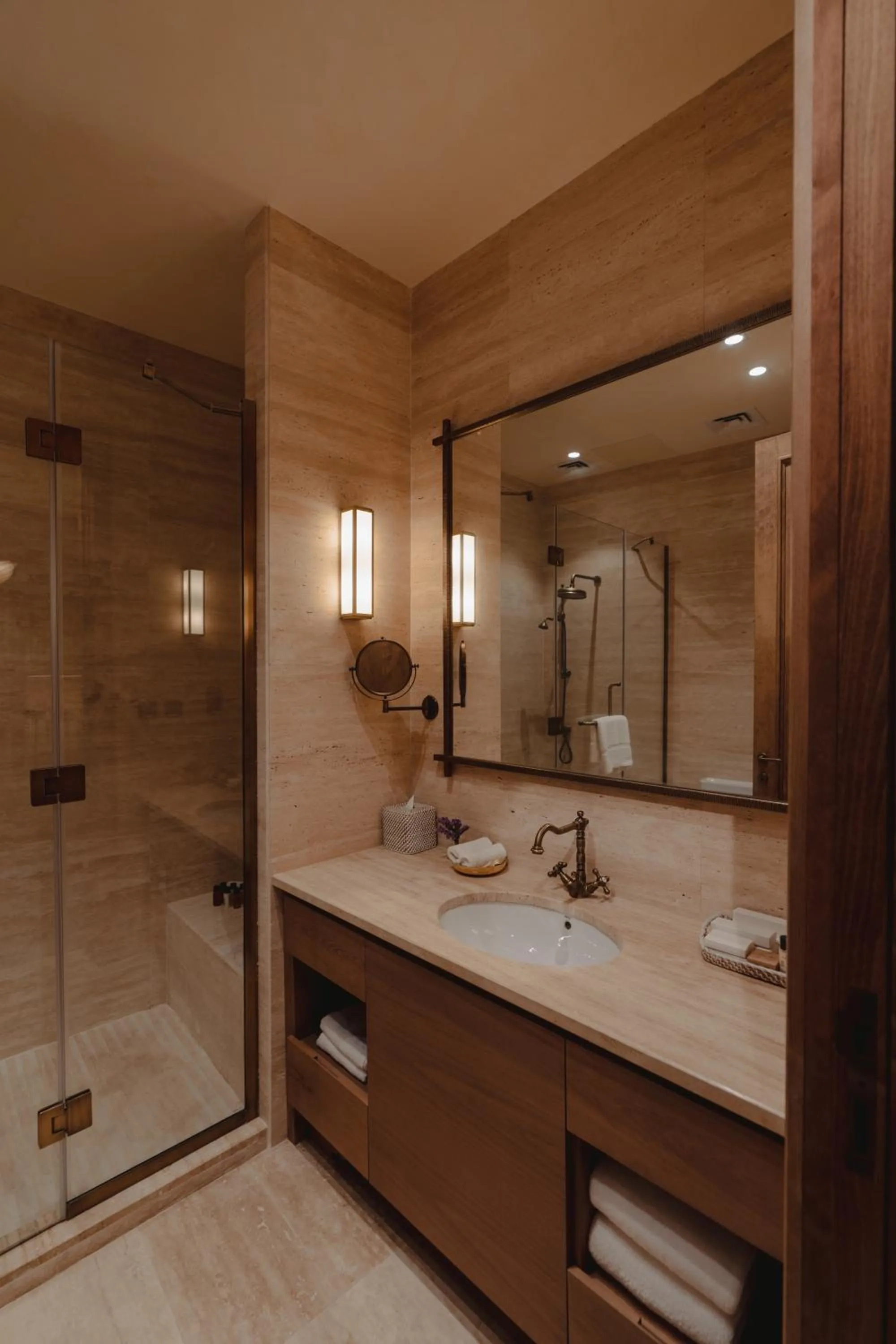 Shower in Al Balad Hospitality