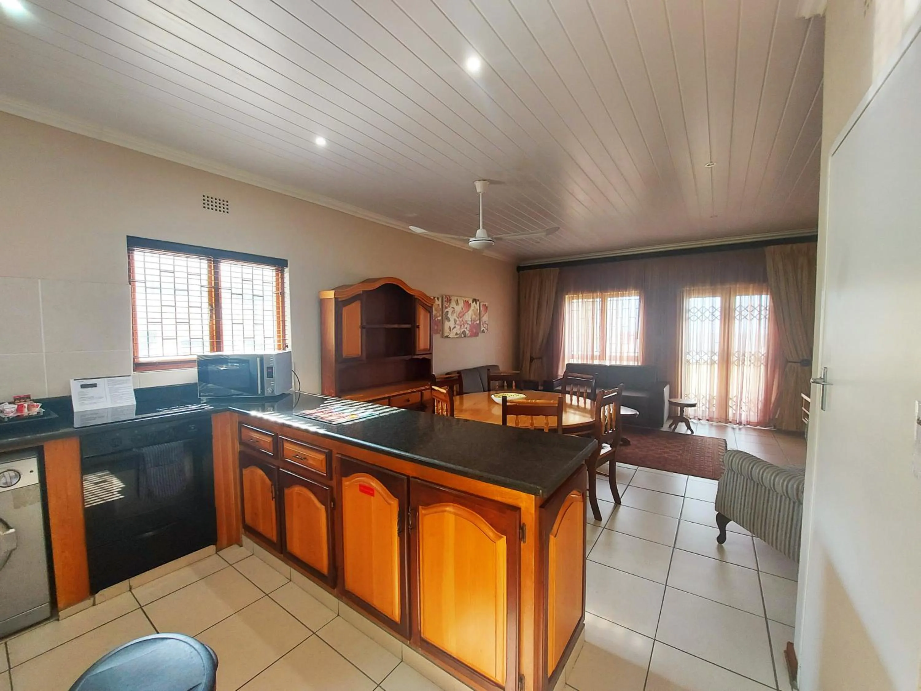 Kitchen or kitchenette in First Group Perna Perna Mossel Bay