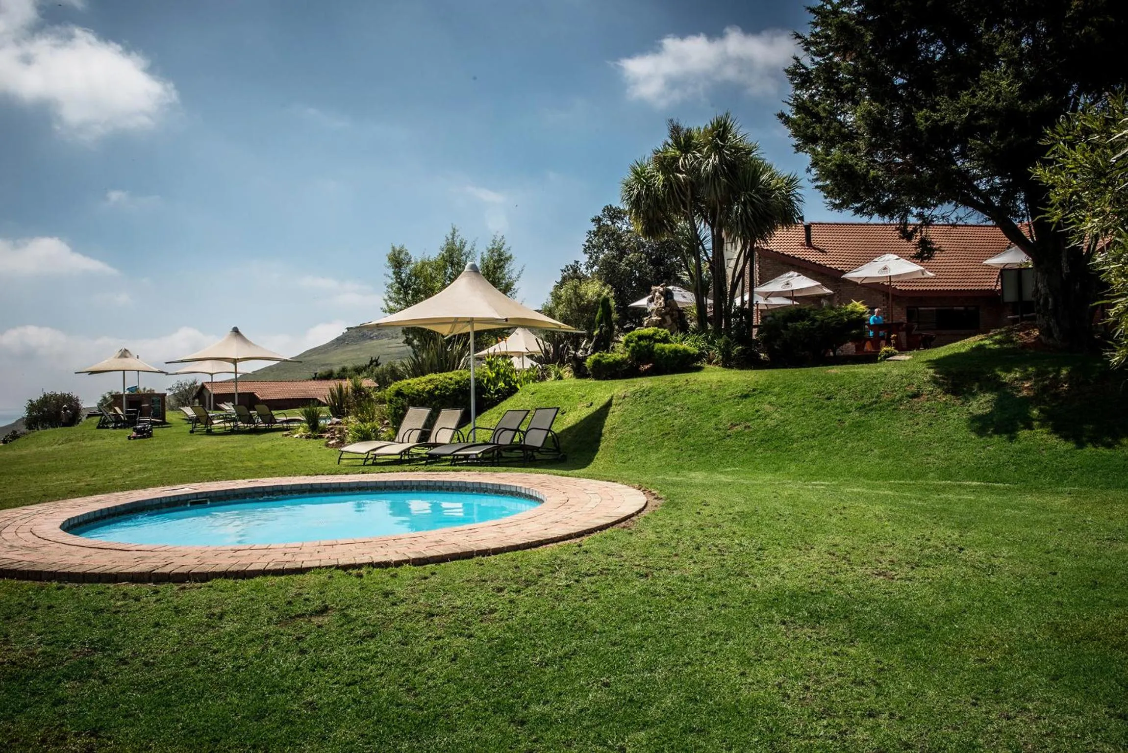 Swimming pool in First Group Qwantani