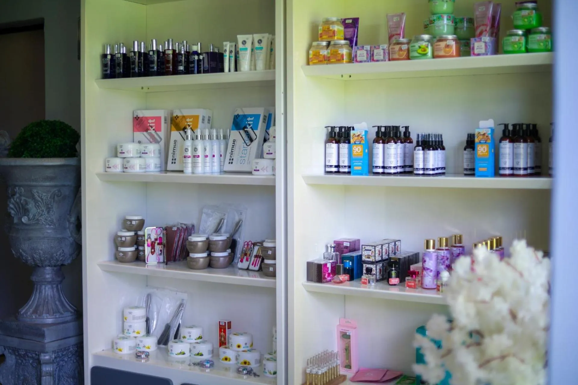 Spa and wellness centre/facilities in First Group Qwantani