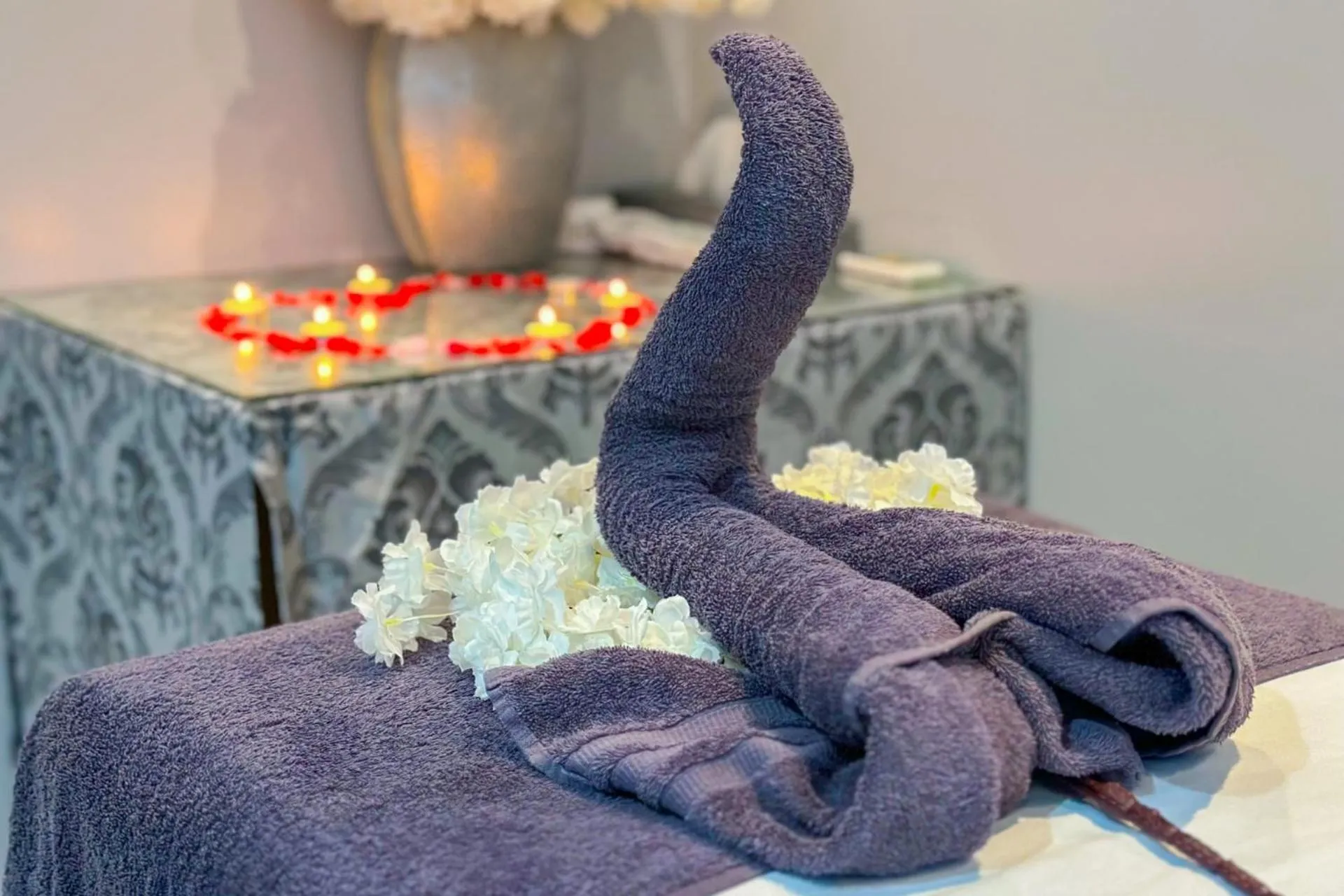 Spa and wellness centre/facilities in First Group Qwantani