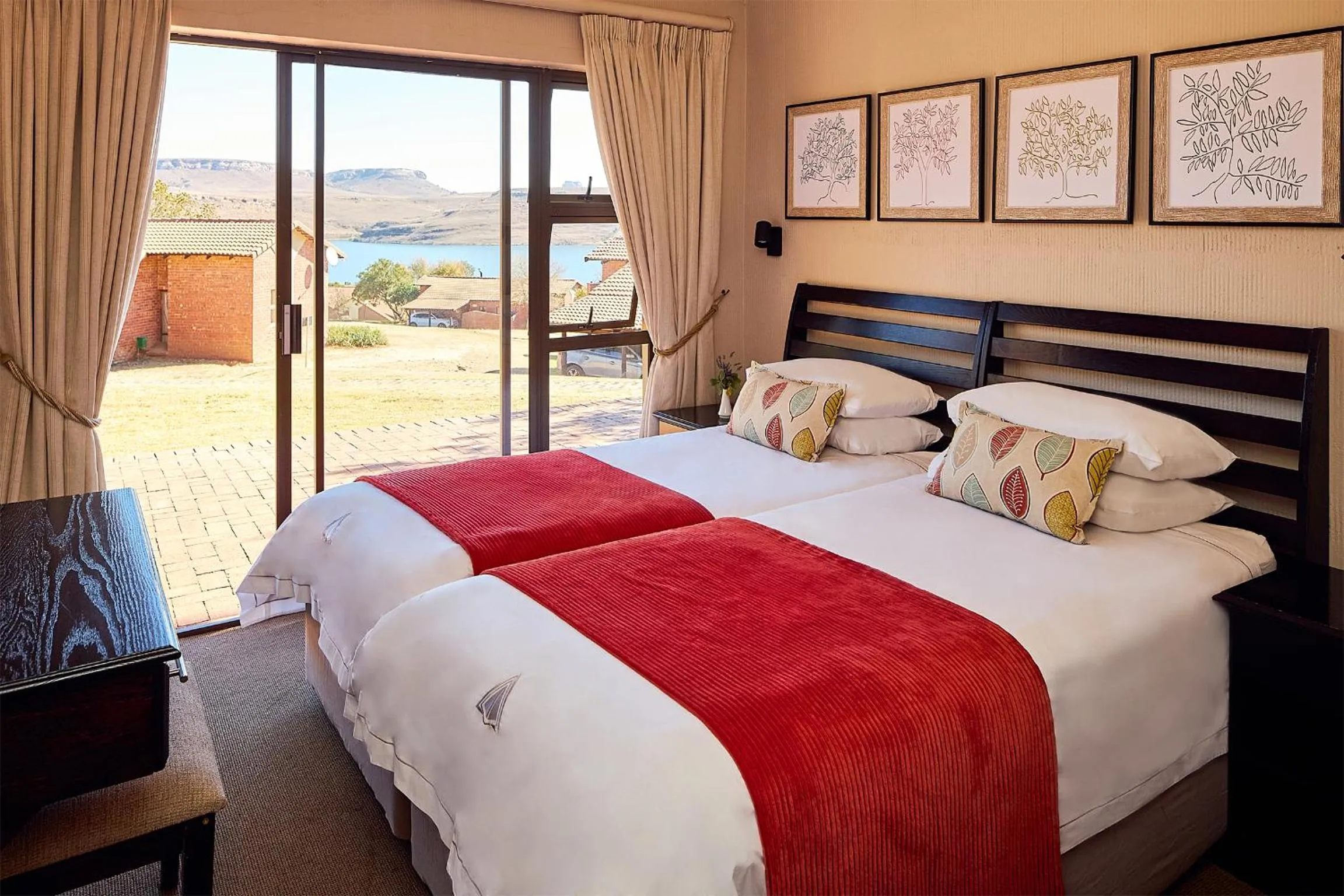 Bed in First Group Qwantani