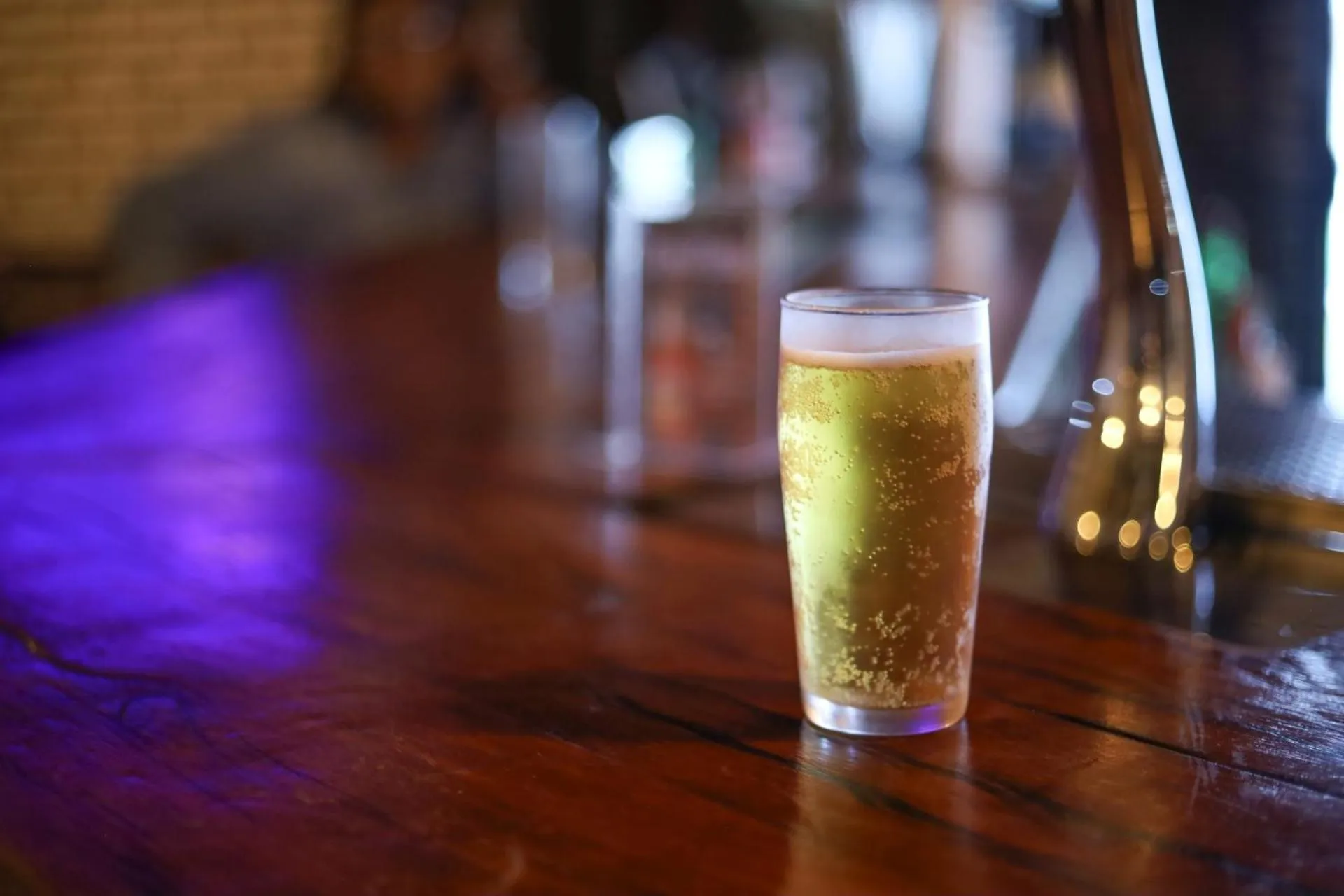 Lounge or bar in First Group Qwantani