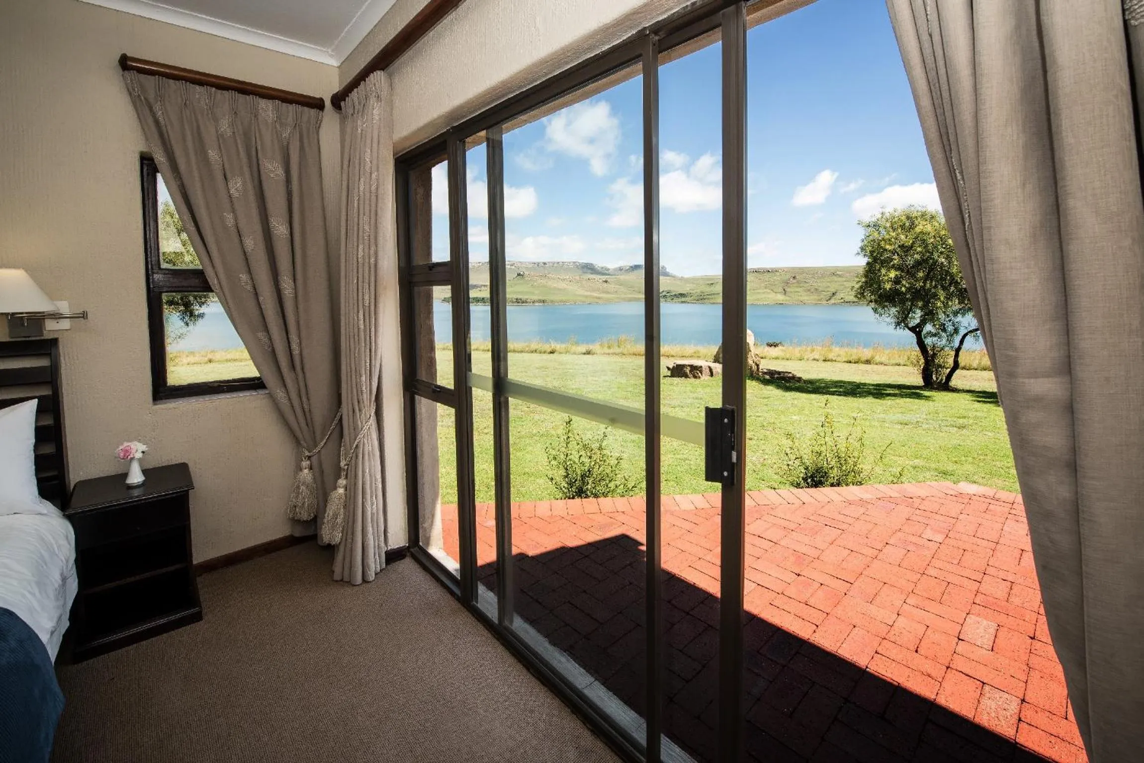 Patio in First Group Qwantani