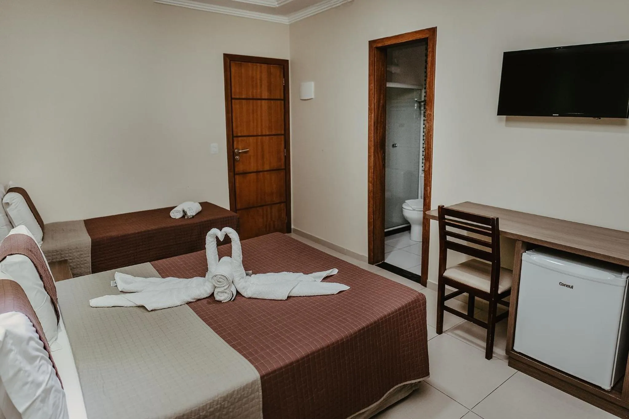 Photo of the whole room, Bed in Pousada Valle Verde