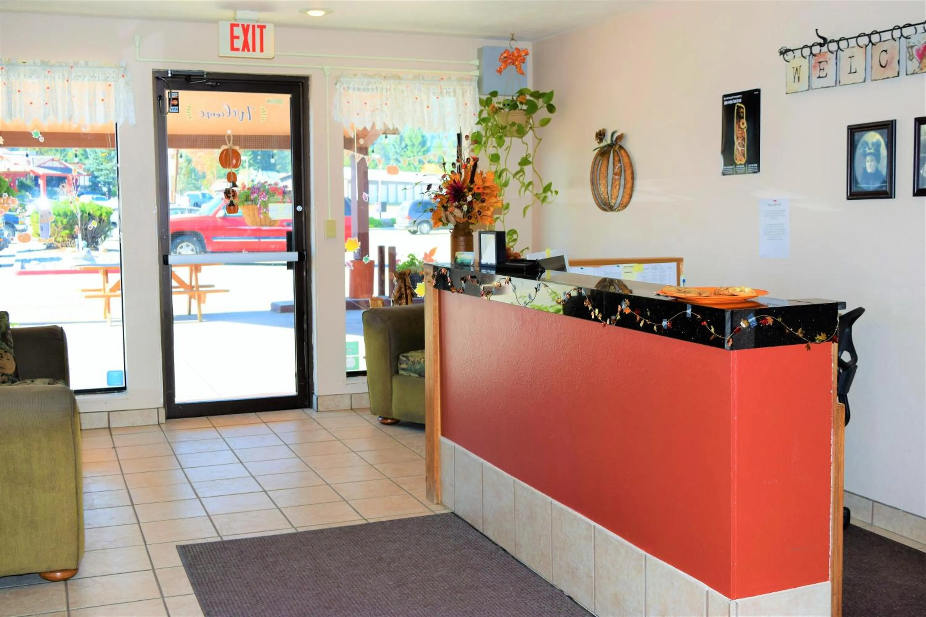 Property building in Country Inn Libby