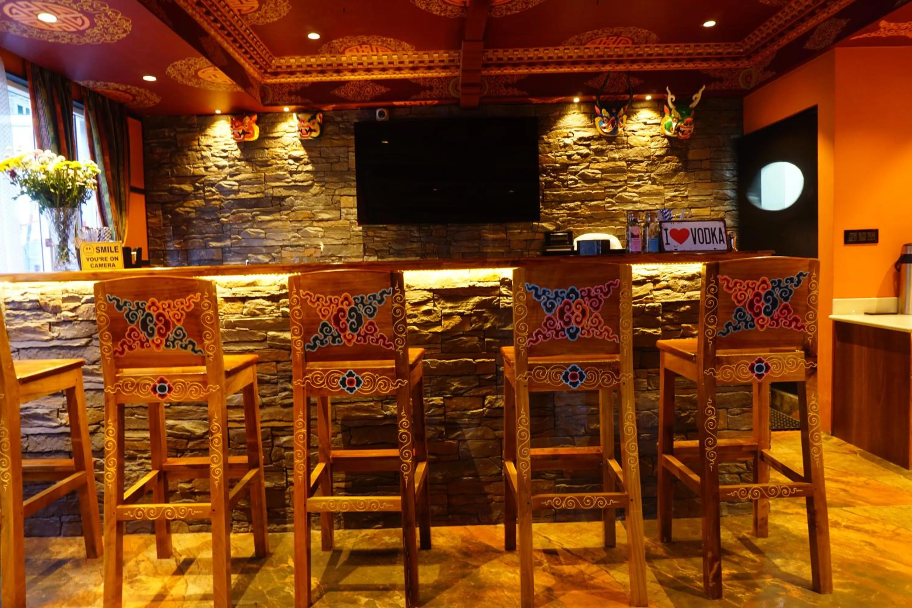 Restaurant/places to eat in Gakhil Boutique Hotel