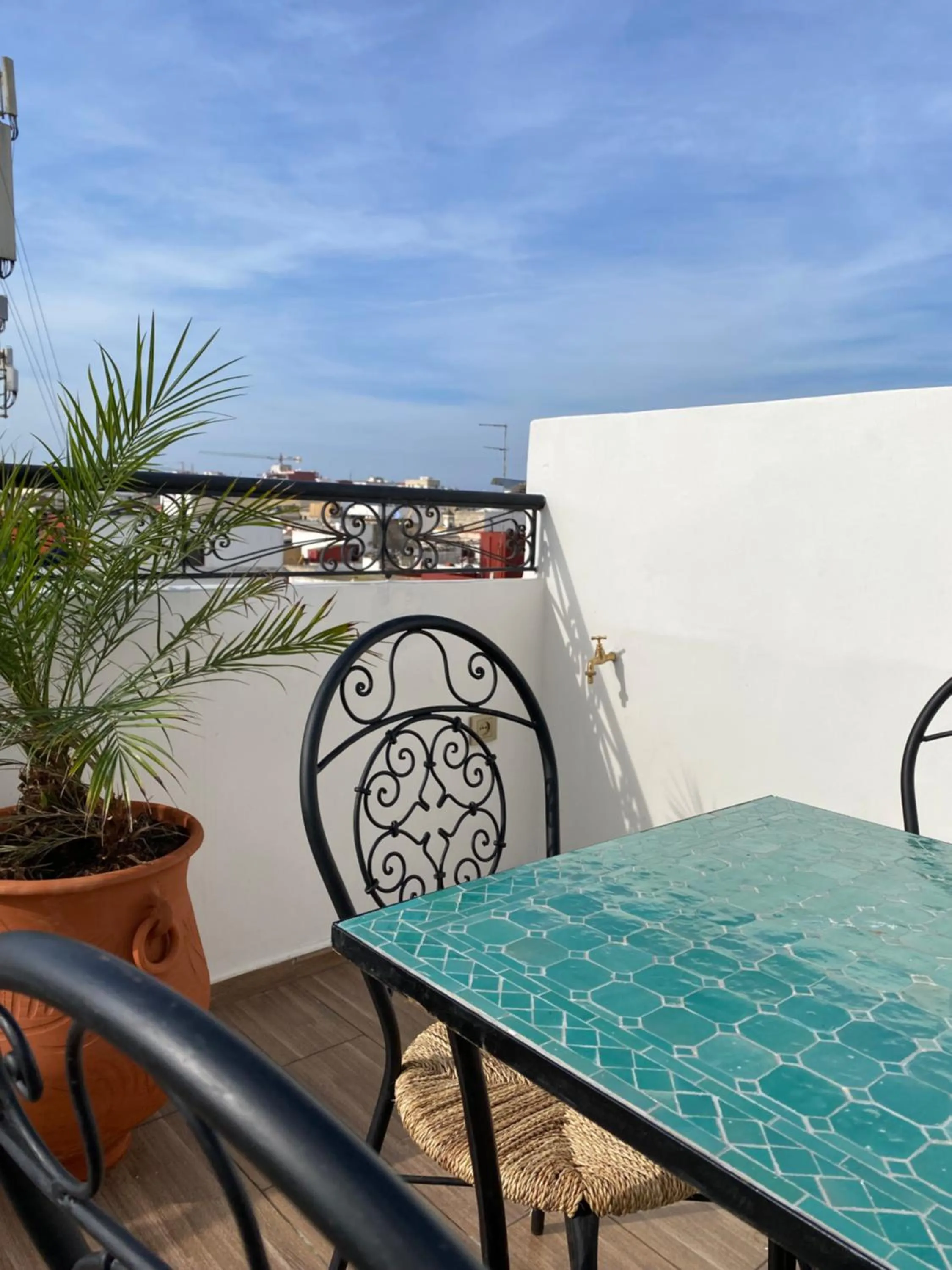 Restaurant/places to eat in Riad Jbara 2