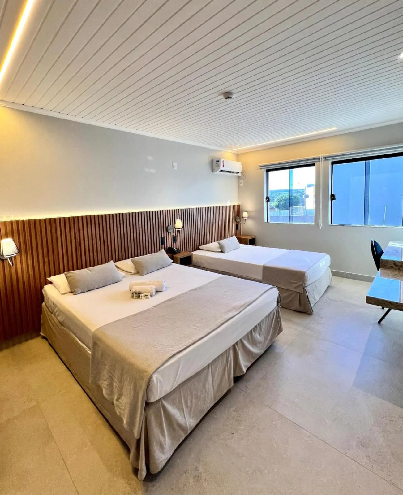 Bed in Hotel Bons Tempos