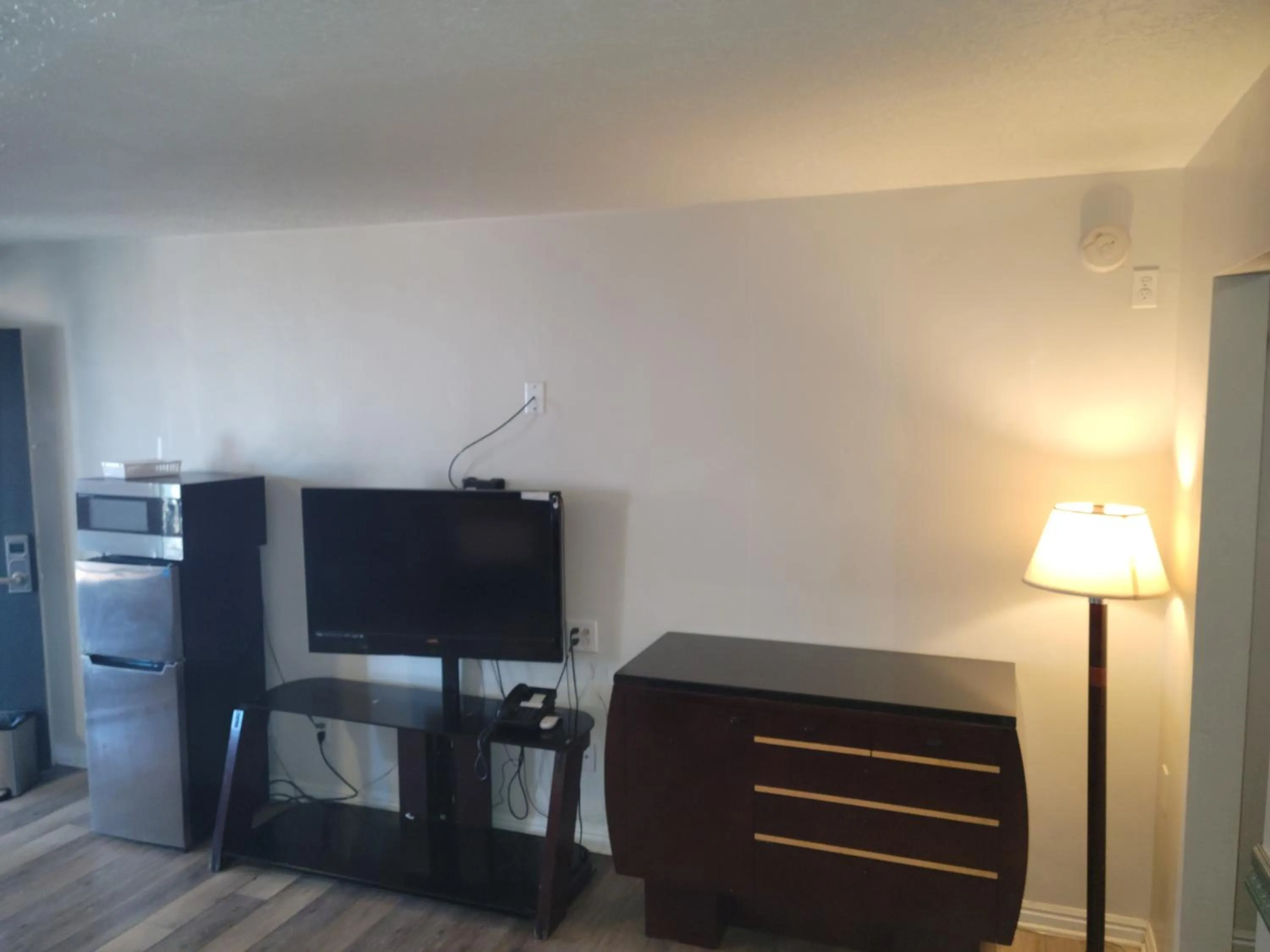 TV and multimedia in Sage Motel