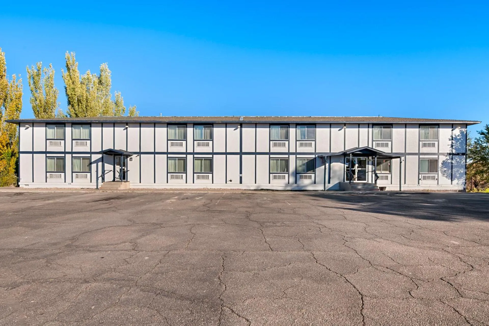 Property building in Budget Motel - Delta, Utah