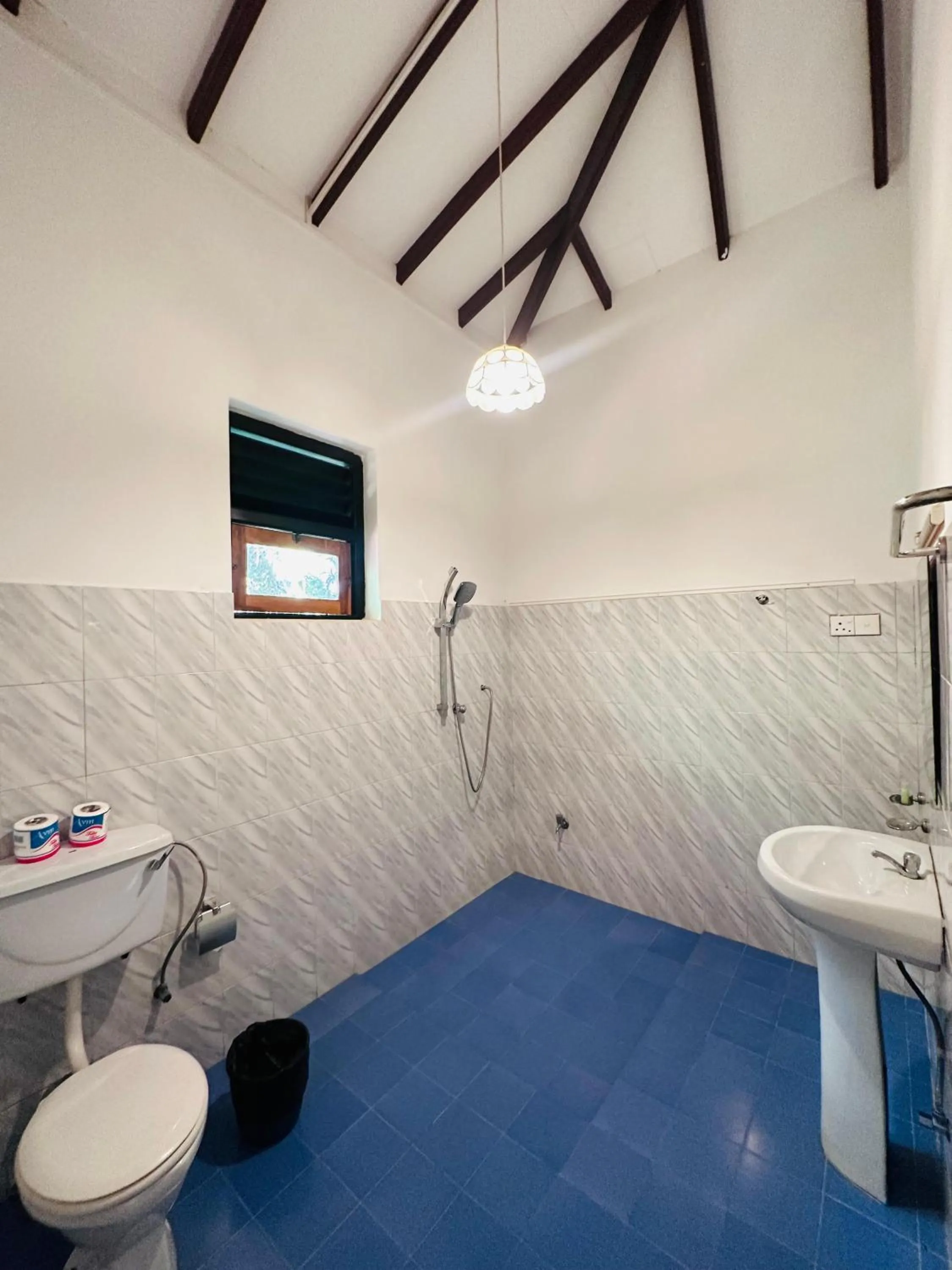 Bathroom in SURF N SPICE - HIRIKETiYA