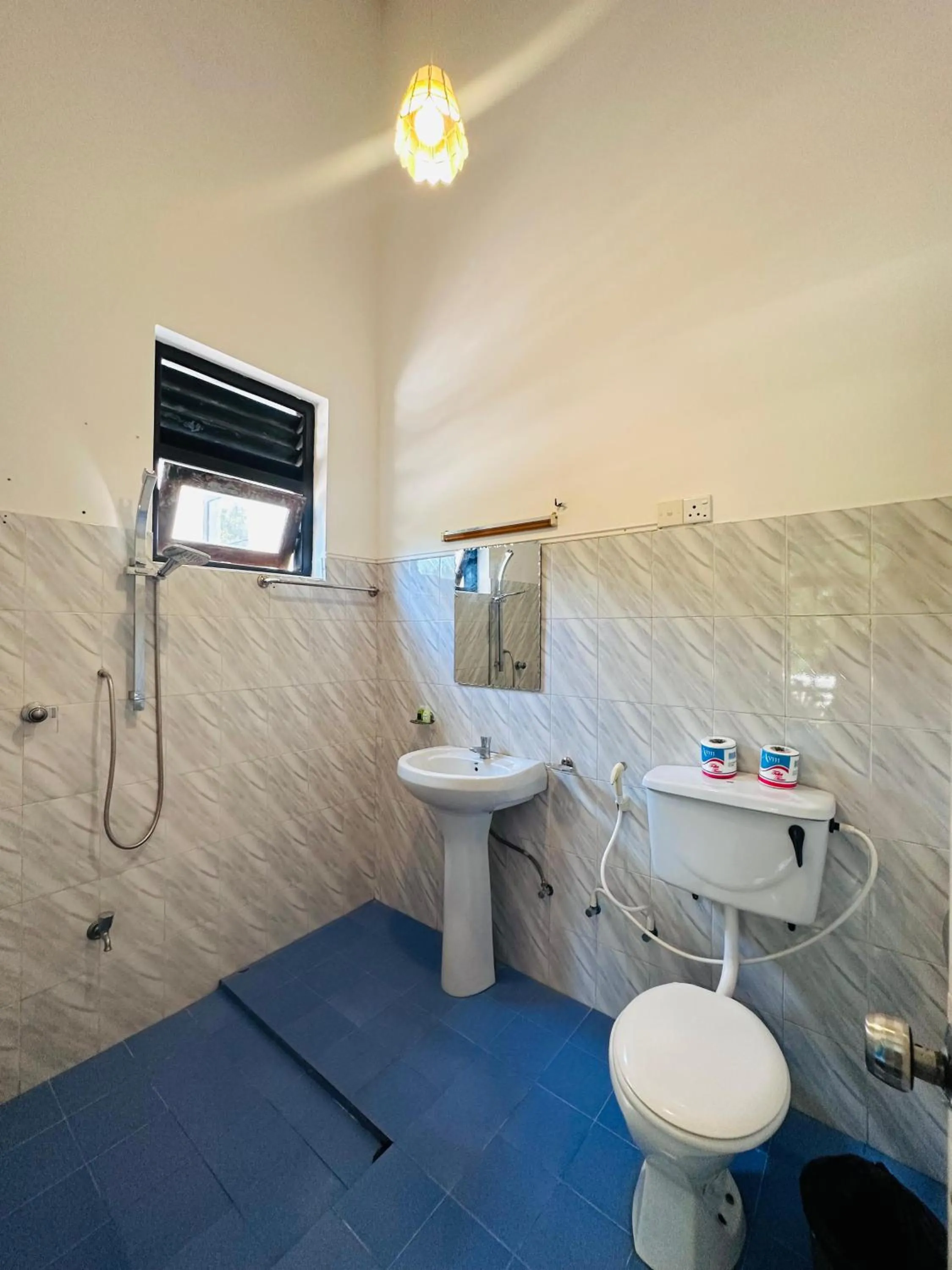 Bathroom in SURF N SPICE - HIRIKETiYA