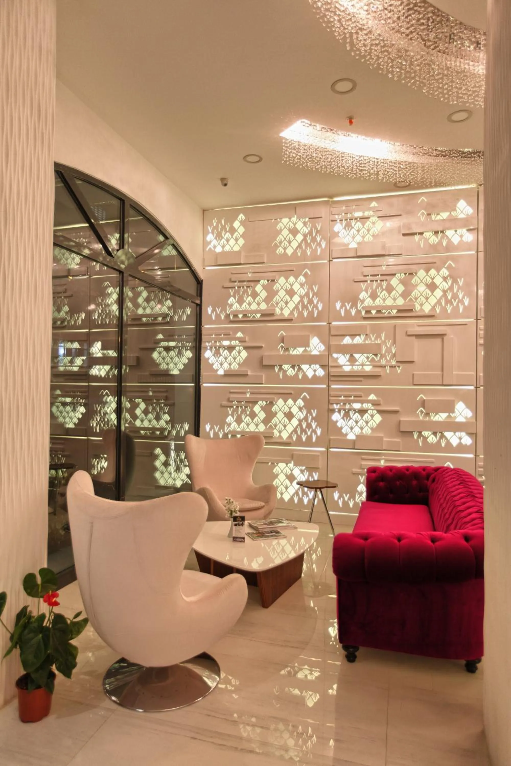 Lobby or reception in Demonti Hotel