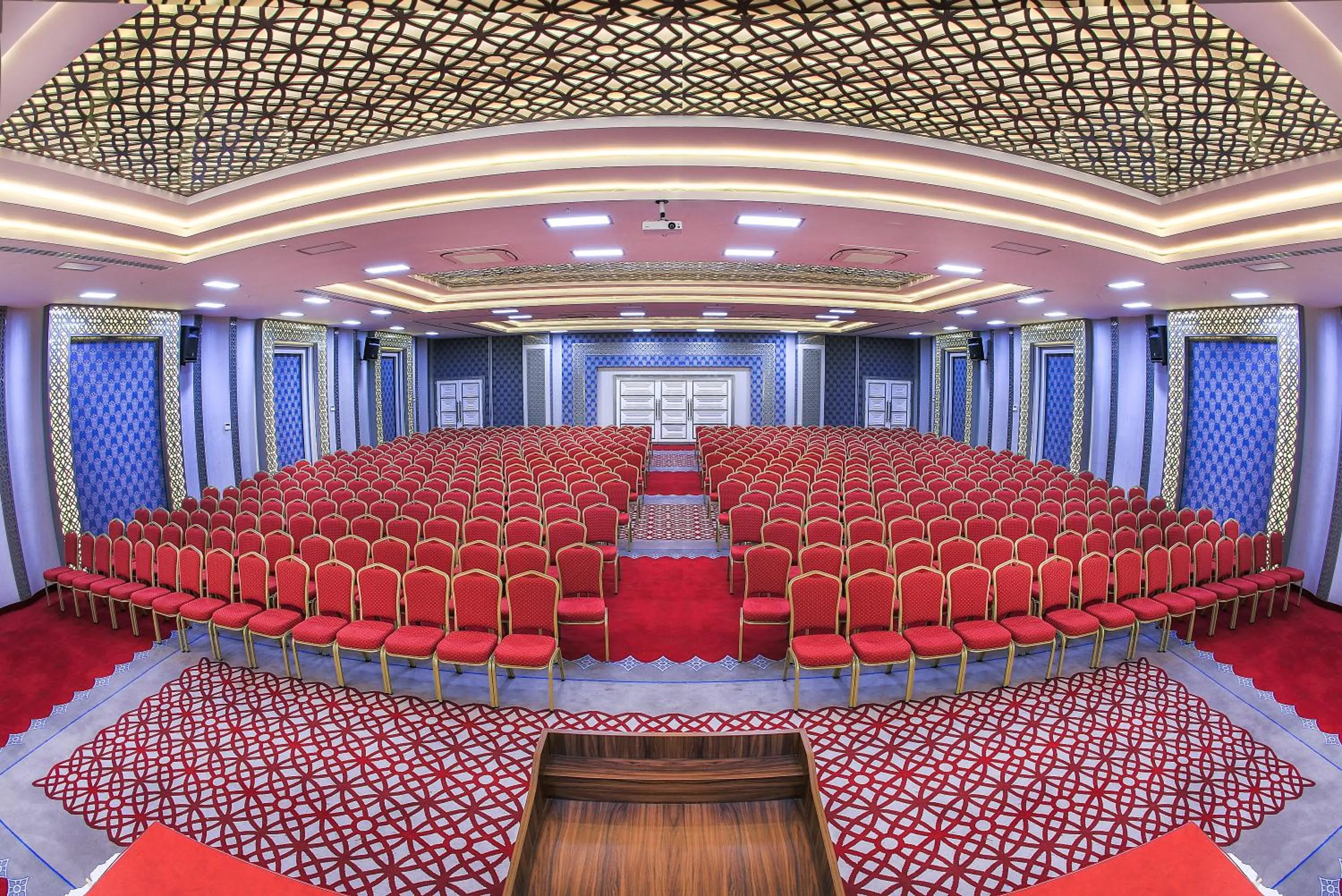 Meeting/conference room in Demonti Hotel