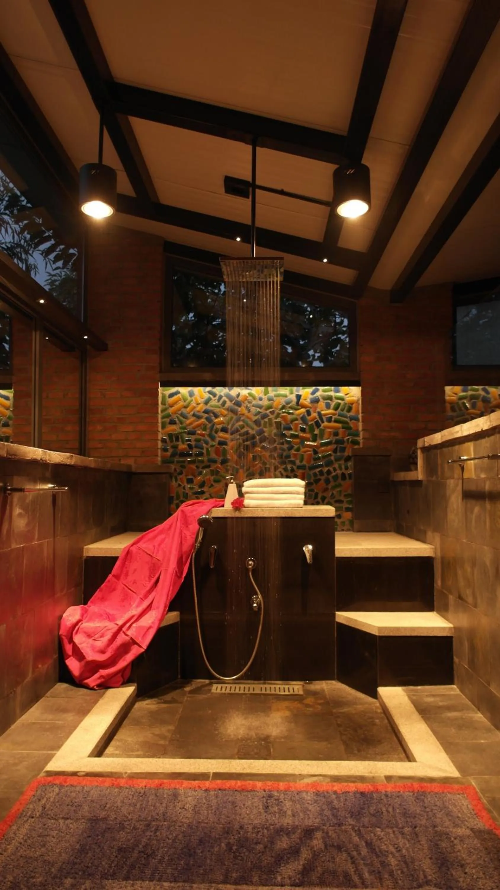 Bathroom in Brickyard Retreat at Mutianyu Great Wall Adjoin to Mutianyu Great Wall - Room with the View of Great Wall - Jacuzzi with the View of Great Wall - Vehicle Shuttle Service - International Catering - SPA& Nail Beauty Facilities