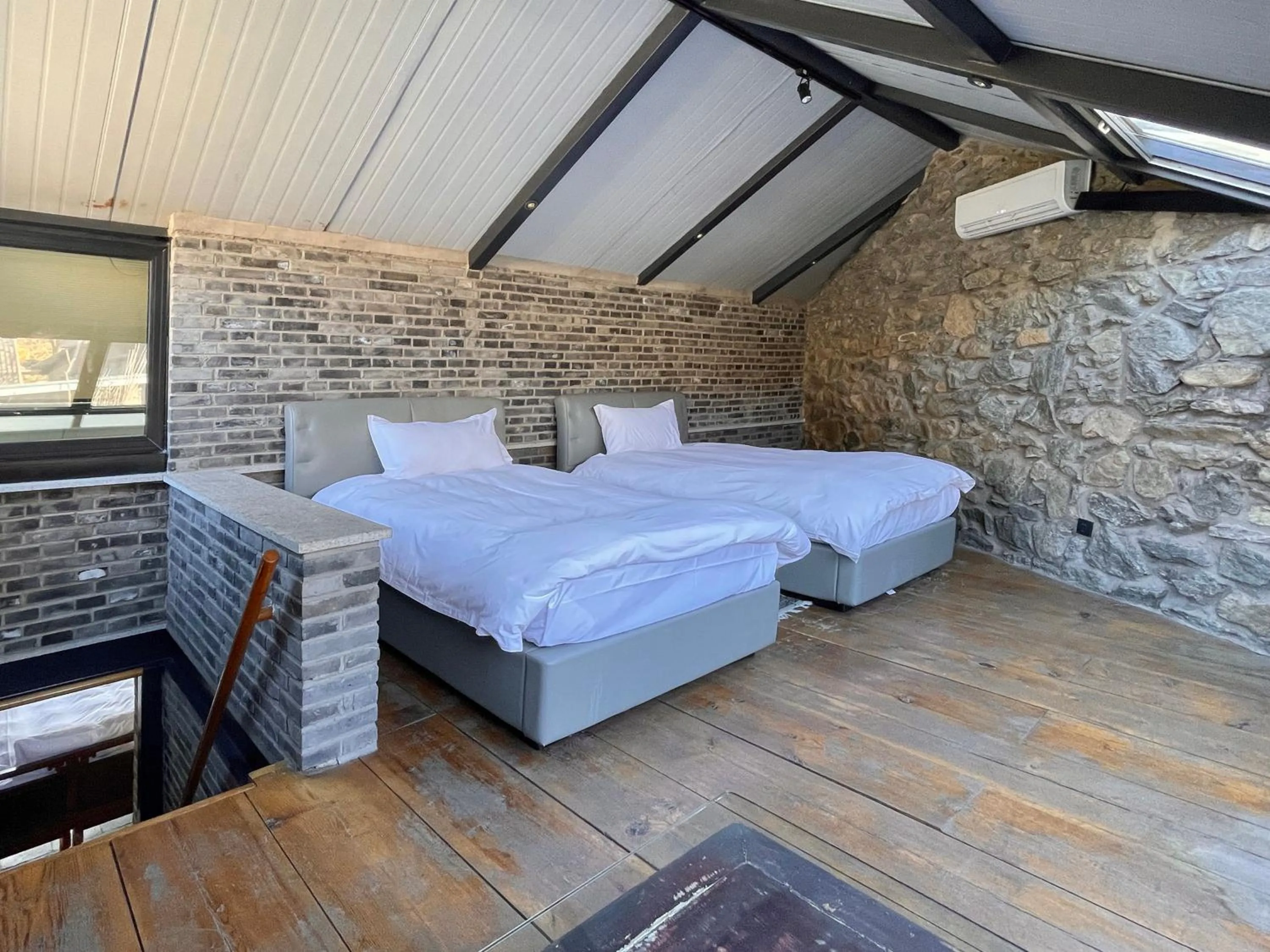 Bedroom, Bed in Brickyard Retreat at Mutianyu Great Wall Adjoin to Mutianyu Great Wall - Room with the View of Great Wall - Jacuzzi with the View of Great Wall - Vehicle Shuttle Service - International Catering - SPA& Nail Beauty Facilities