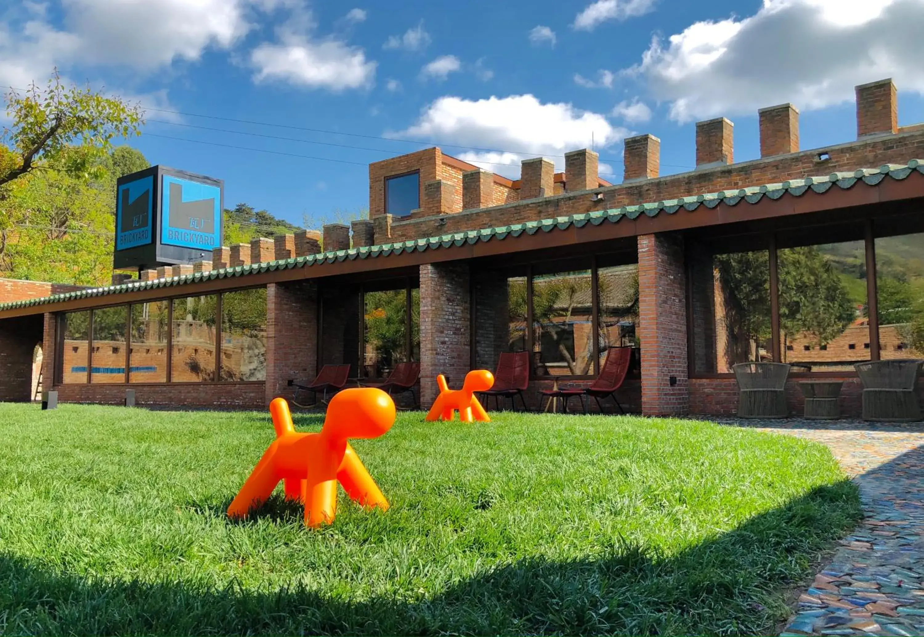 Garden in Brickyard Retreat at Mutianyu Great Wall Garden in Brickyard Retreat at Mutianyu Great Wall