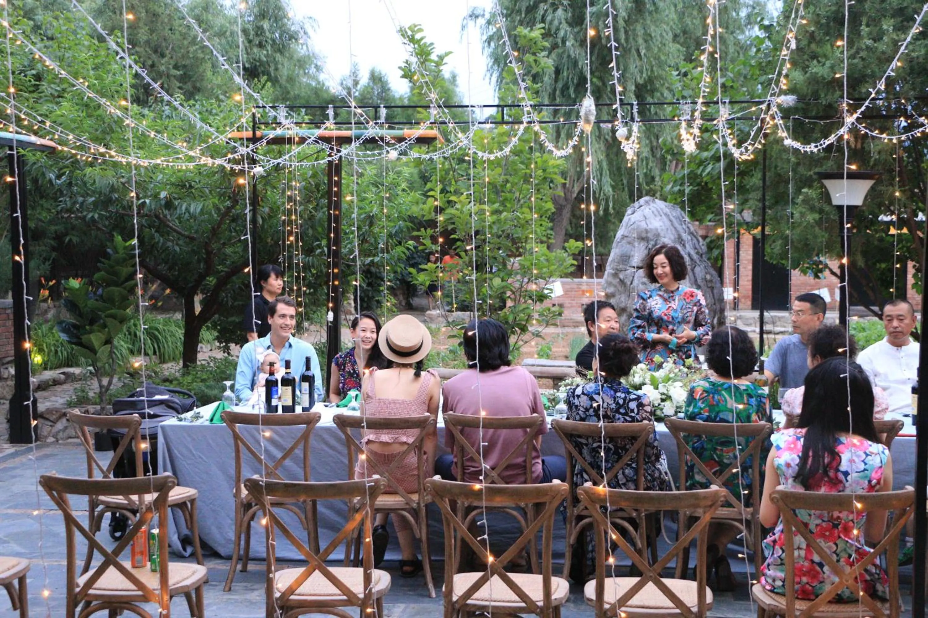 Restaurant/places to eat in Brickyard Retreat at Mutianyu Great Wall Adjoin to Mutianyu Great Wall - Room with the View of Great Wall - Jacuzzi with the View of Great Wall - Vehicle Shuttle Service - International Catering - SPA& Nail Beauty Facilities