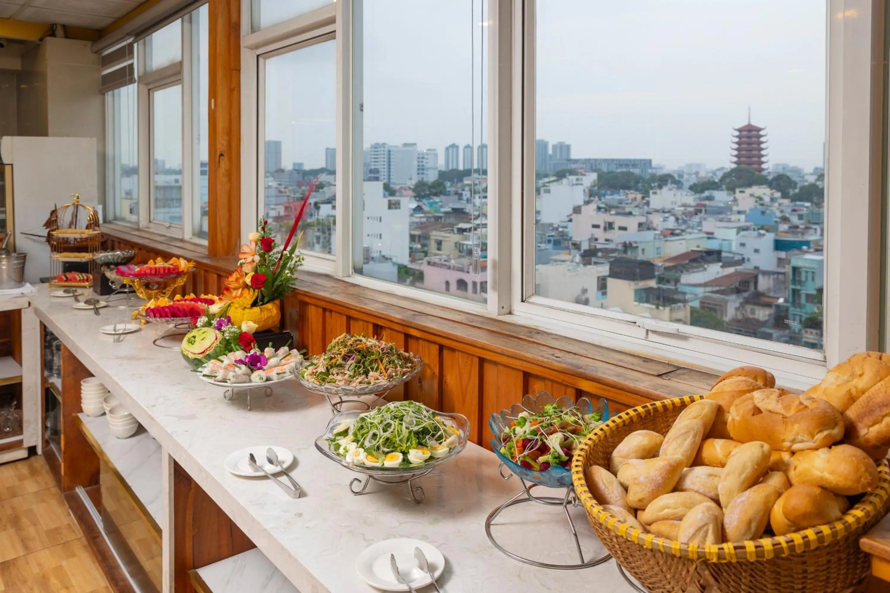 Food in Boss Palace Hotel