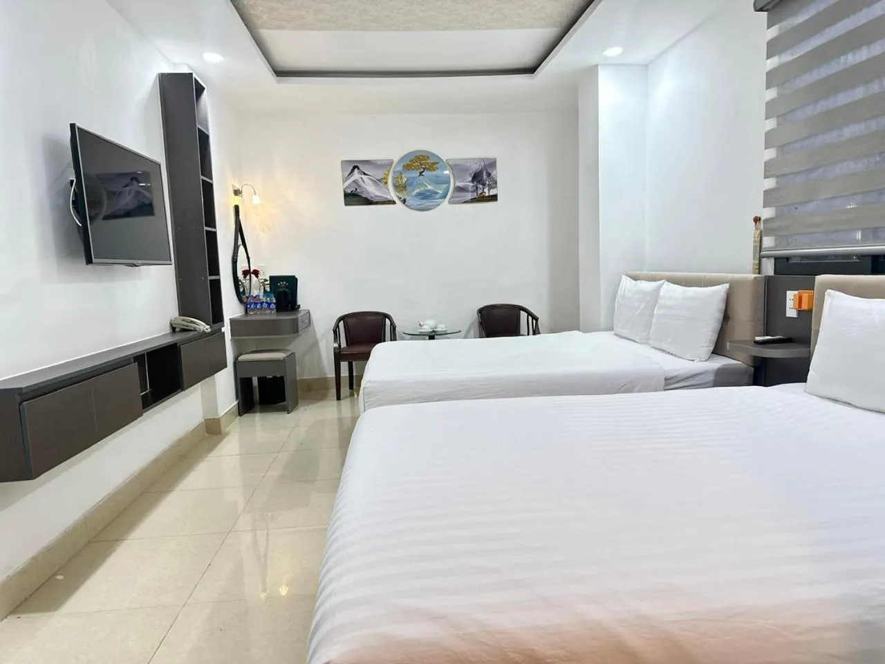 Photo of the whole room, Bed in Boss Palace Hotel