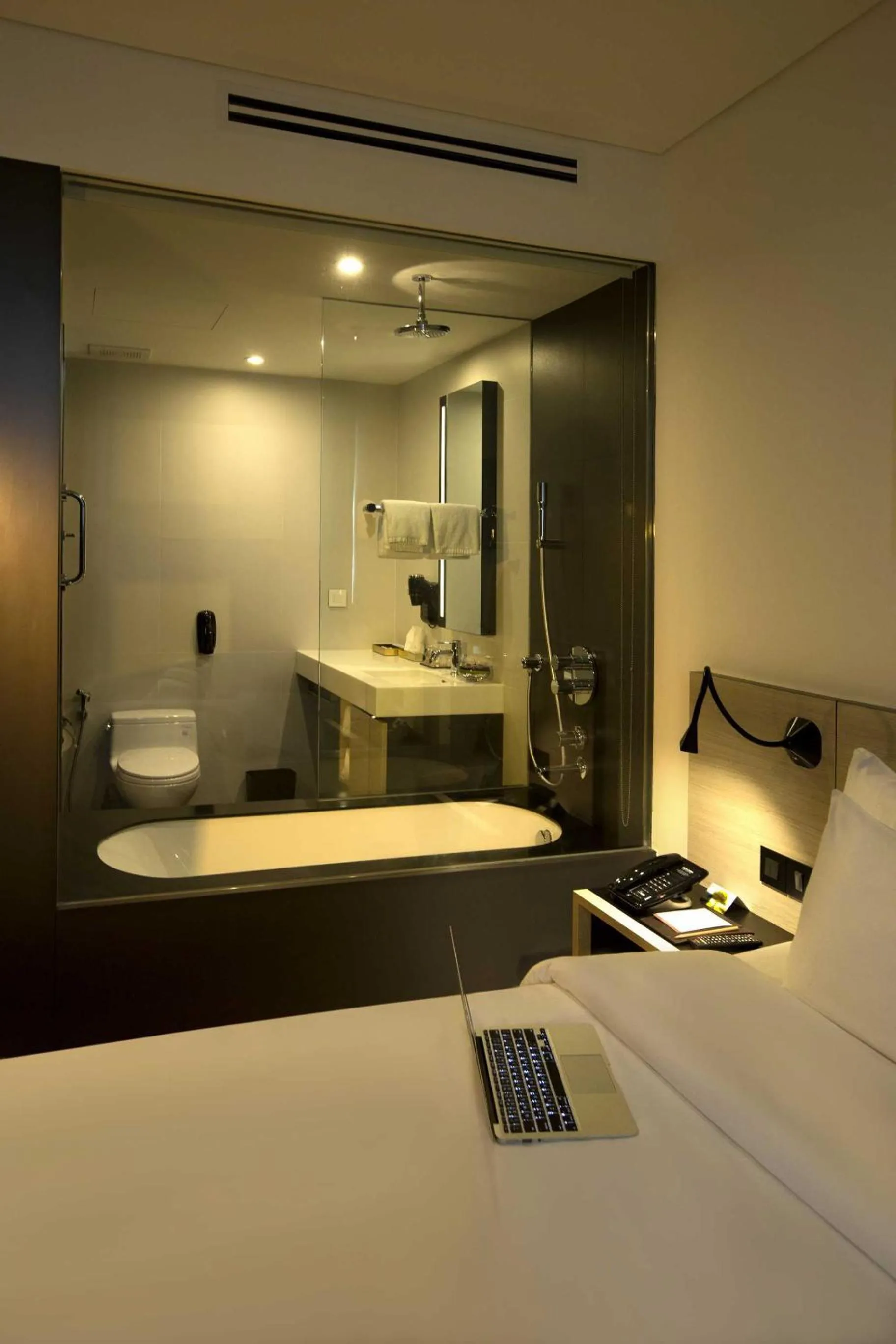 Toilet in Liberty Central Saigon Citypoint