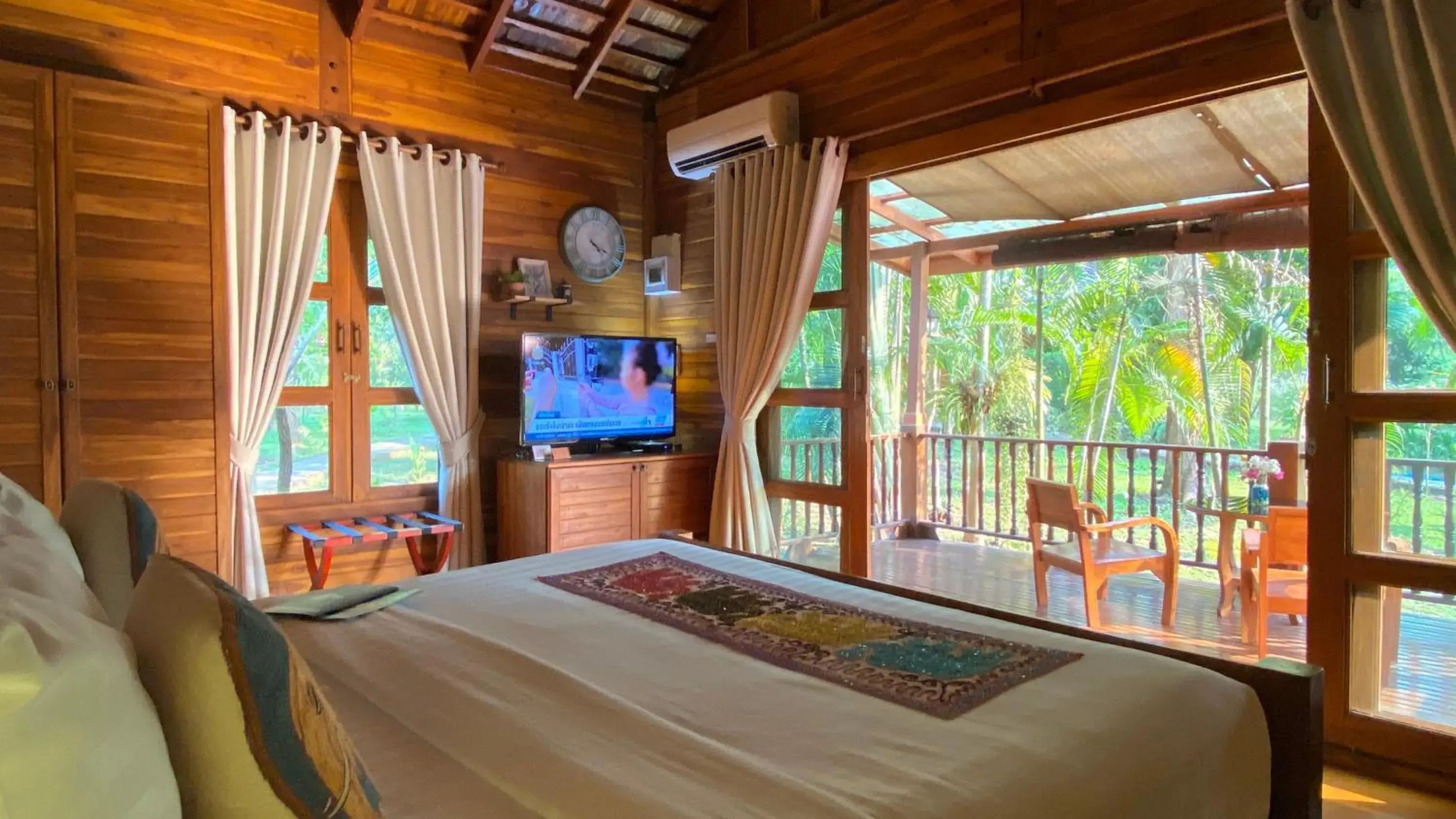 Superior Double Bungalow in Nan Seasons Boutique Resort Superior Double Bungalow in Nan Seasons Boutique Resort