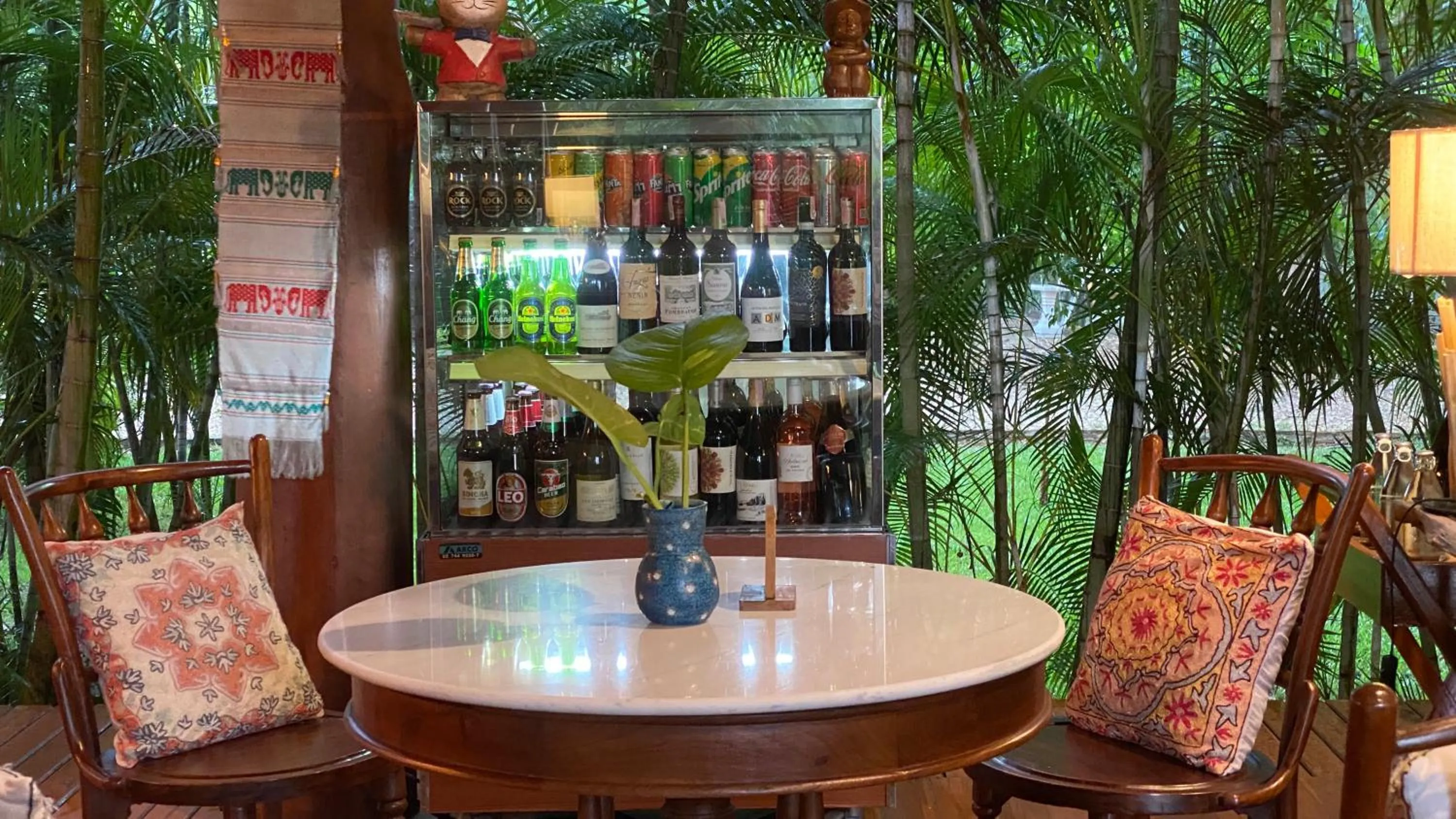 Restaurant/places to eat in Nan Seasons Boutique Resort