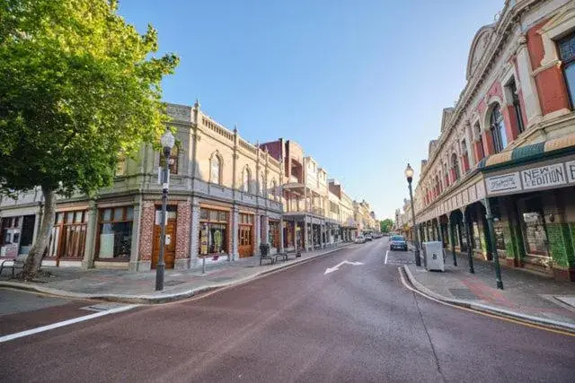 Economy Double Room in RIALTO SUITES Fremantle Economy Double Room in RIALTO SUITES Fremantle