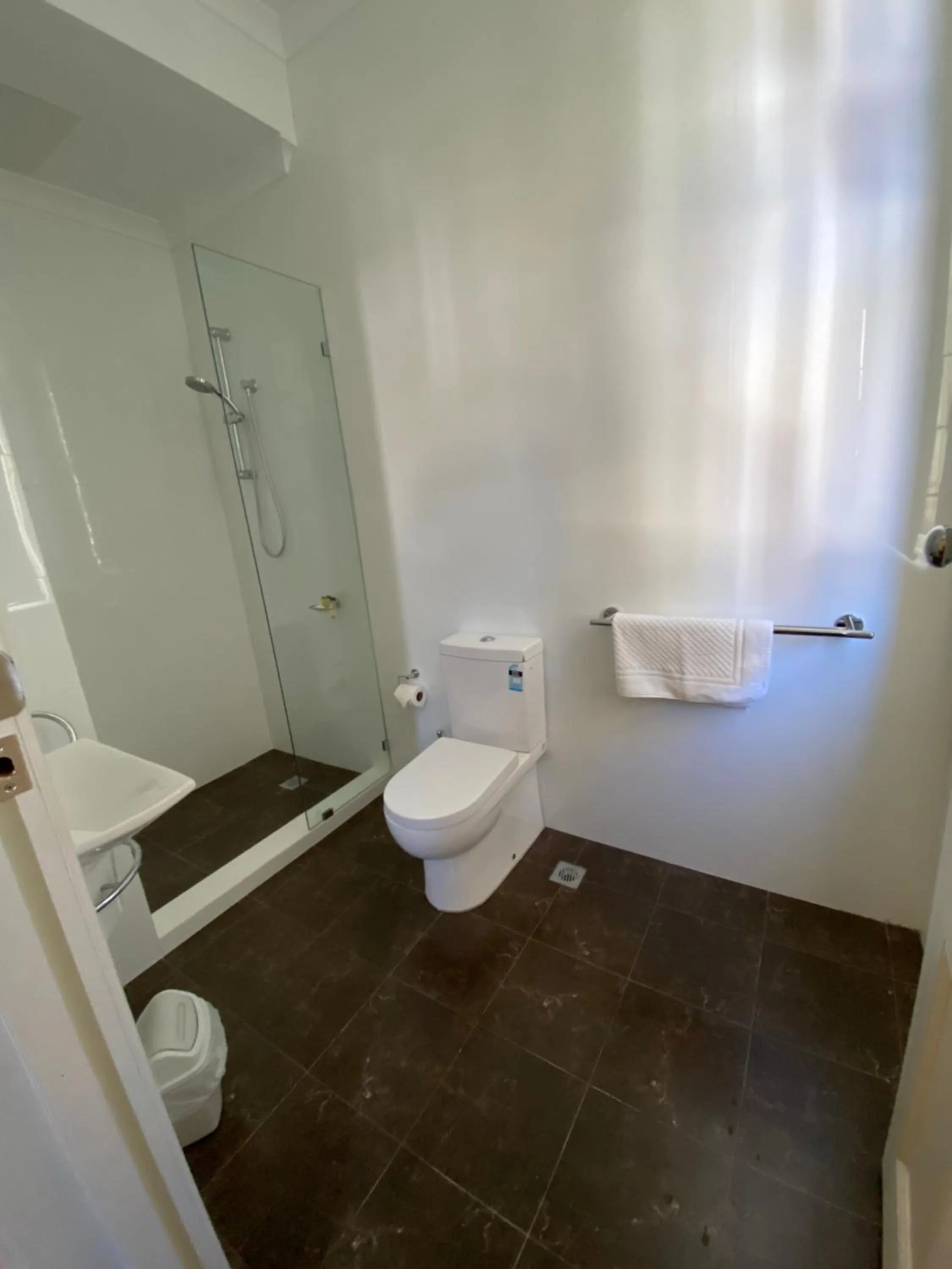 Shower in RIALTO SUITES Fremantle