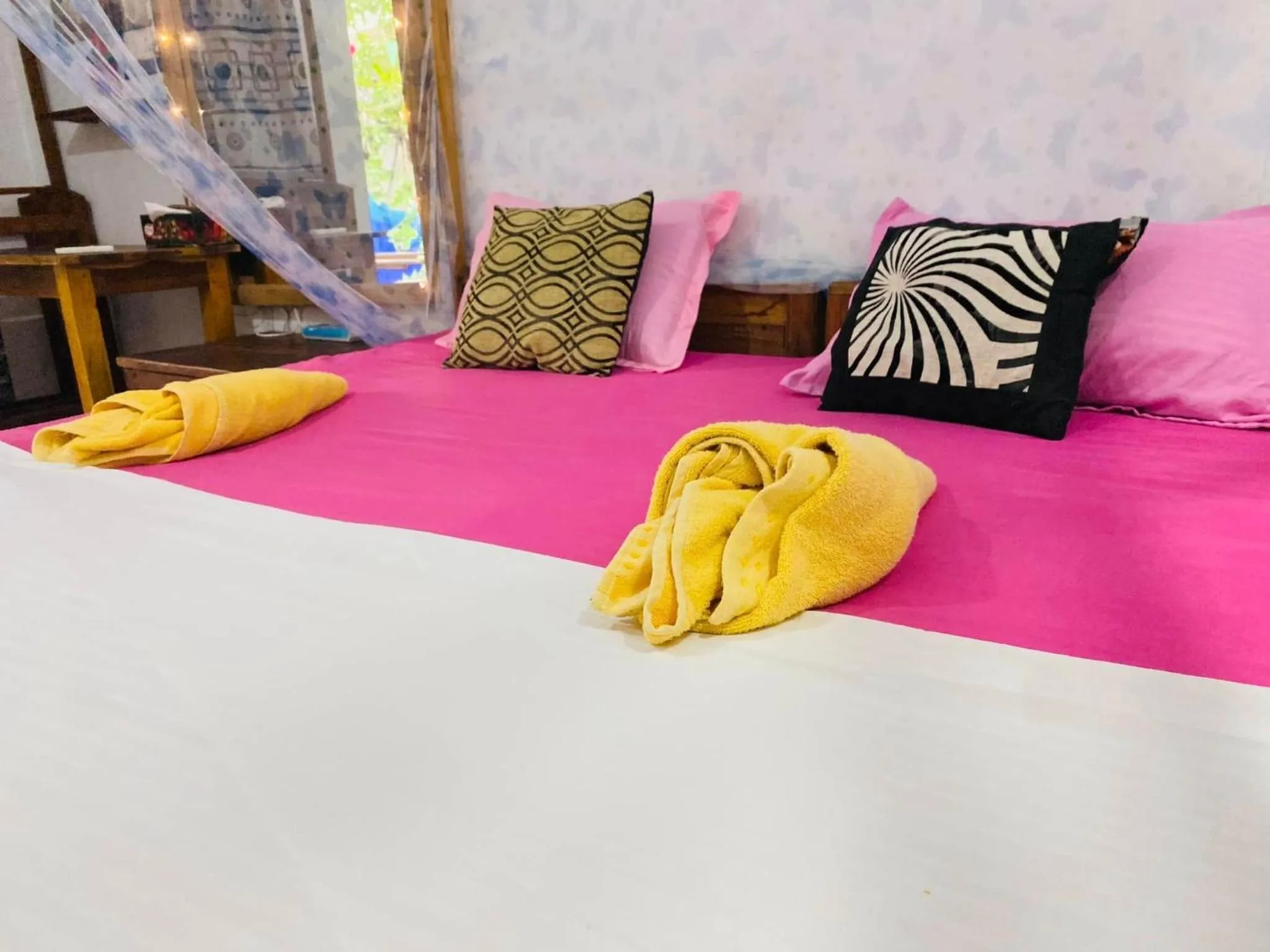 Bed in Star Rest Beach Hotel