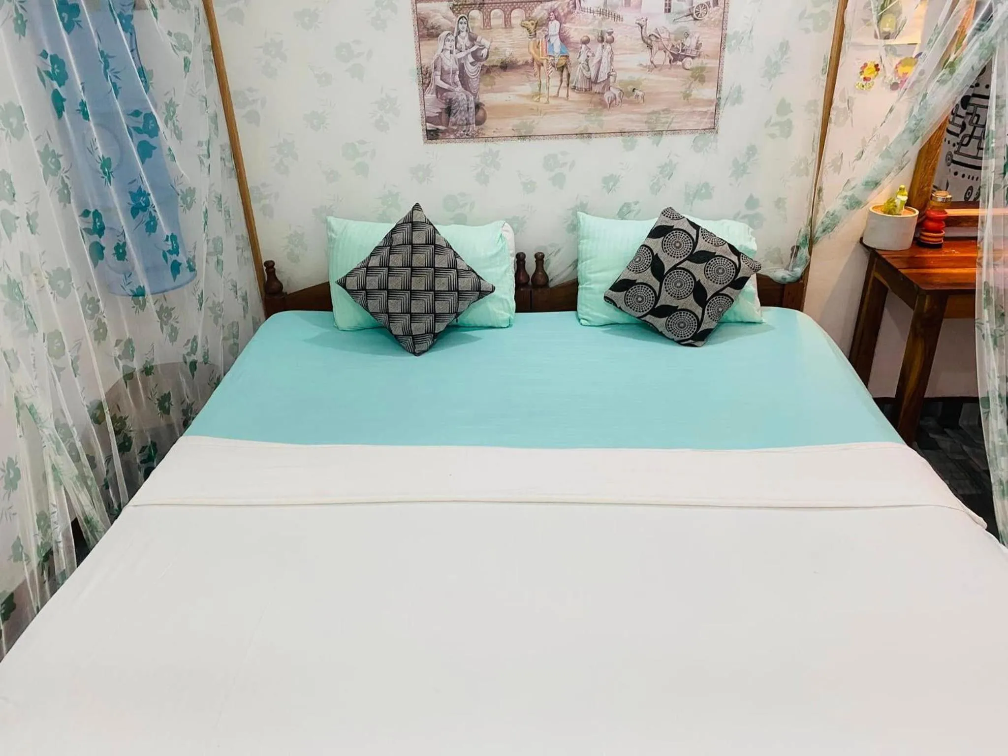 Bed in Star Rest Beach Hotel