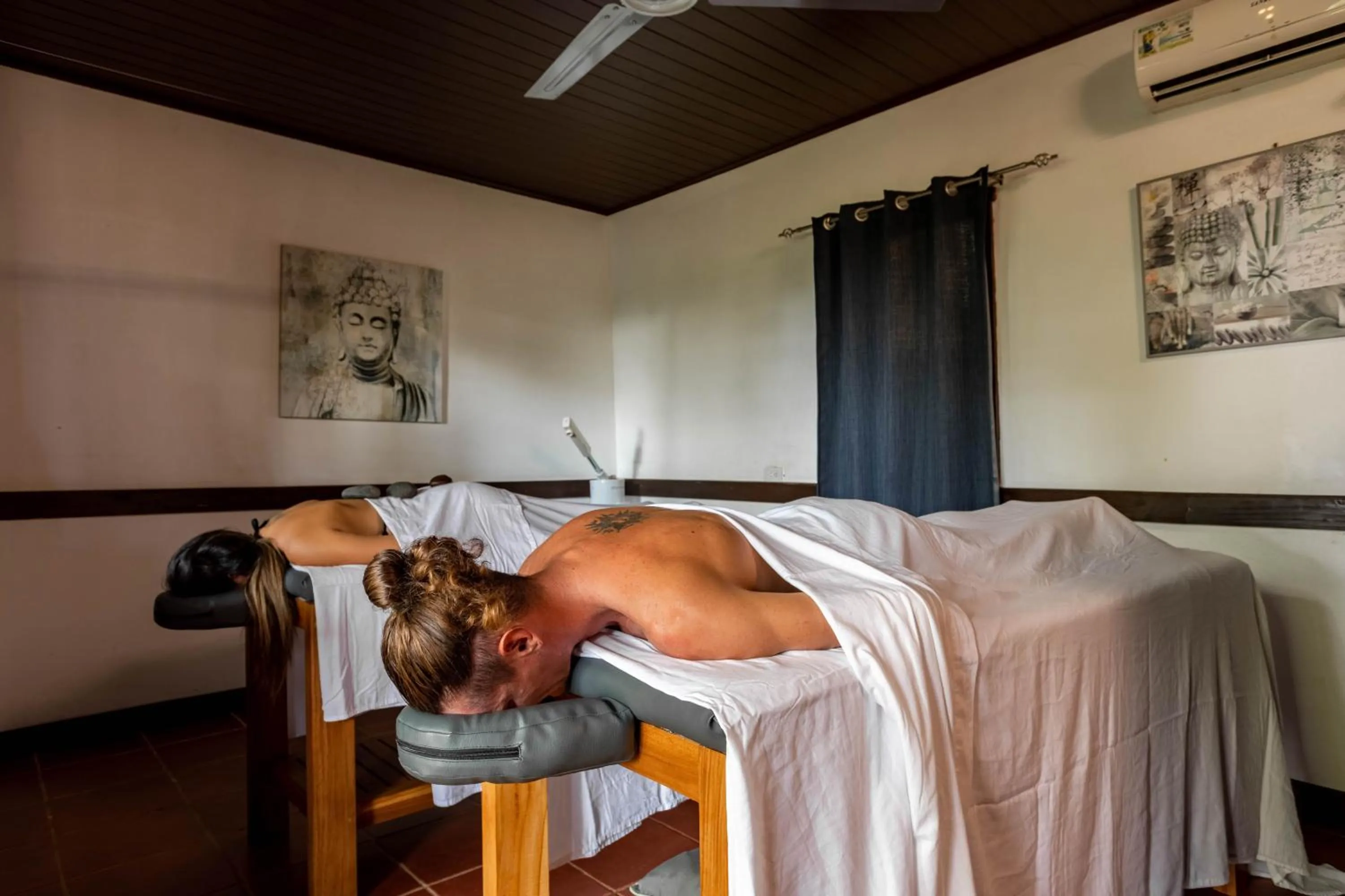 People, Bed in The Tranquilo Lodge, Adult Only, All meals included