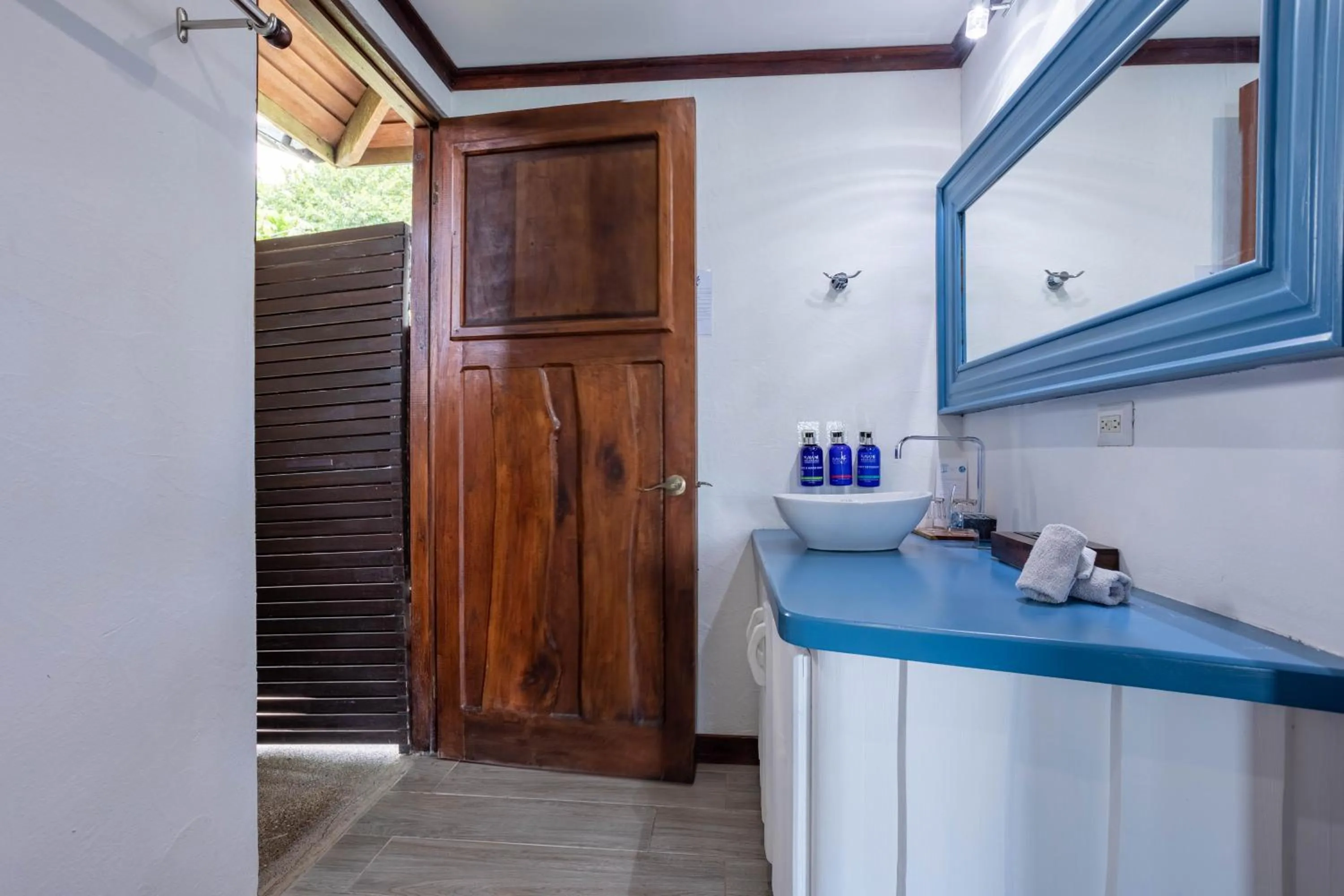 Bathroom in The Tranquilo Lodge, Adult Only, All meals included
