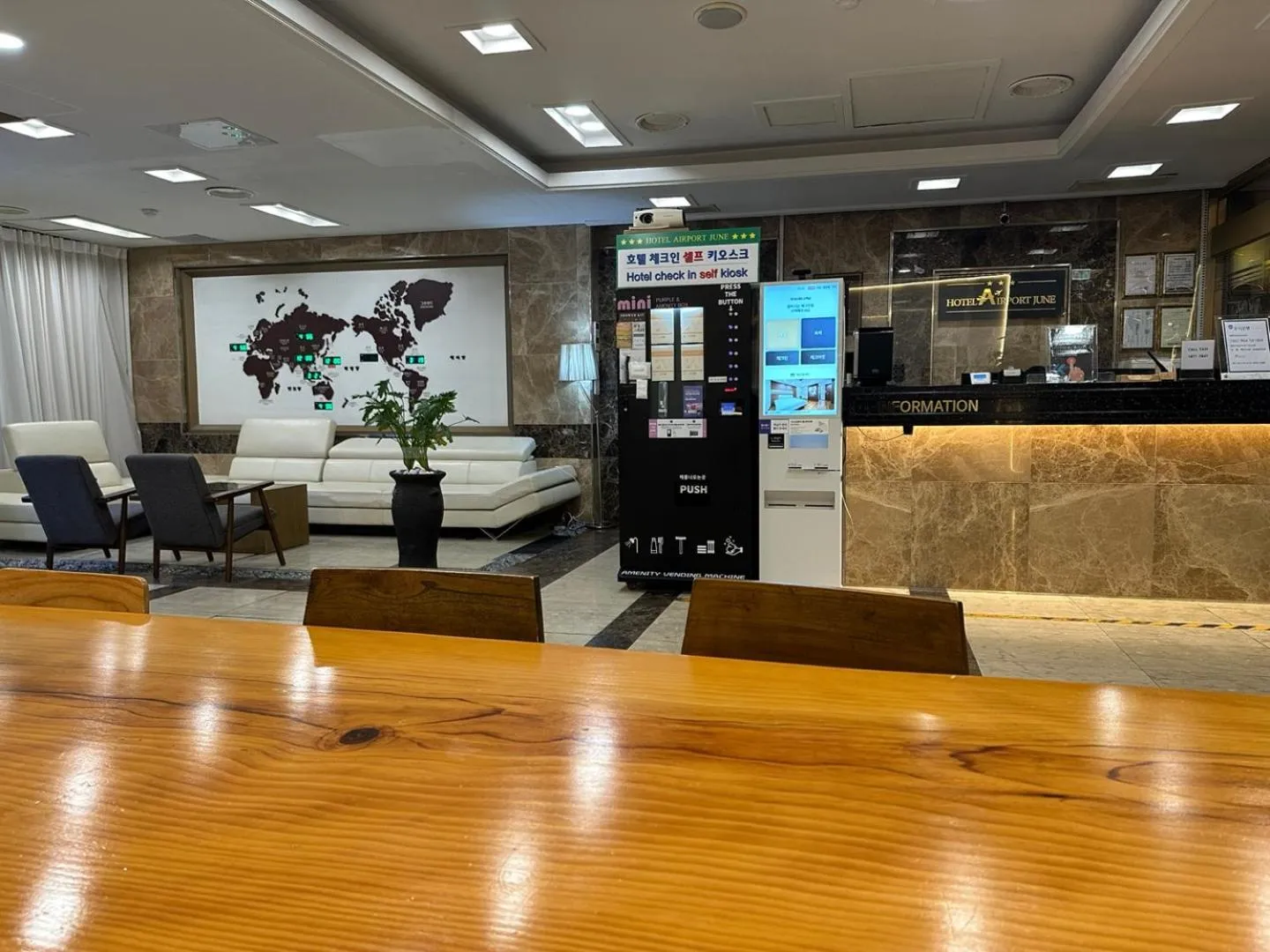 Lobby or reception in incheon Airport Hotel June