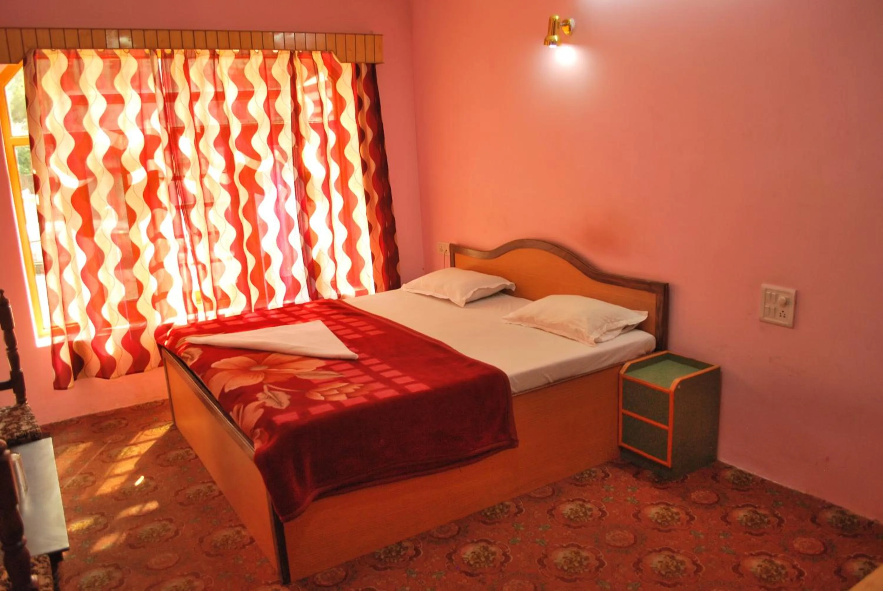 Photo of the whole room, Bed in Hotel Gulistan