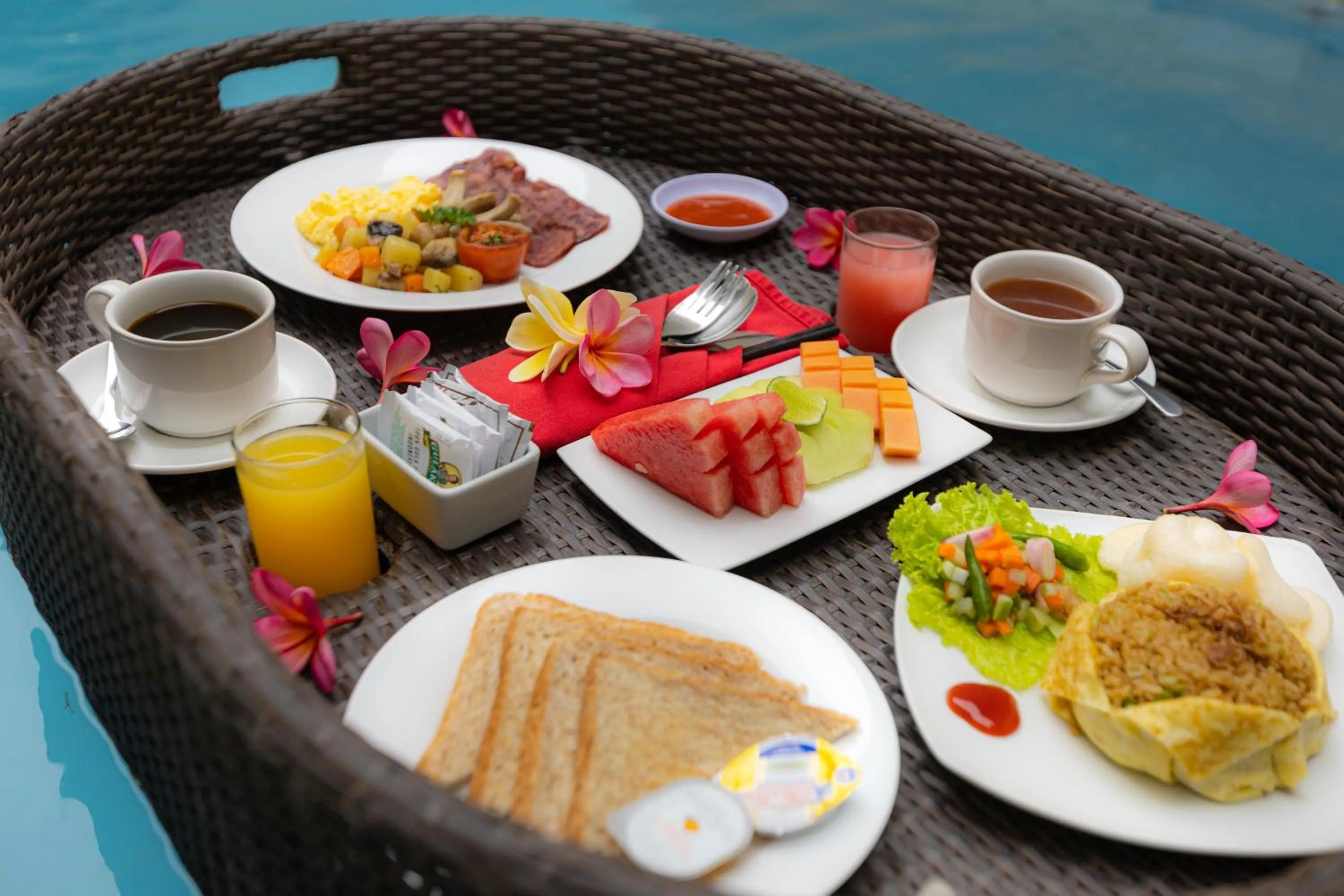 Breakfast in Luxotic Private Villa and Resort