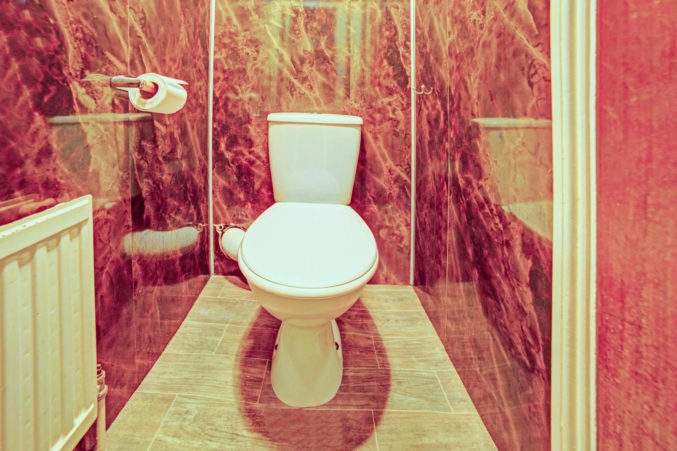 Bathroom in The Gullivers Hotel