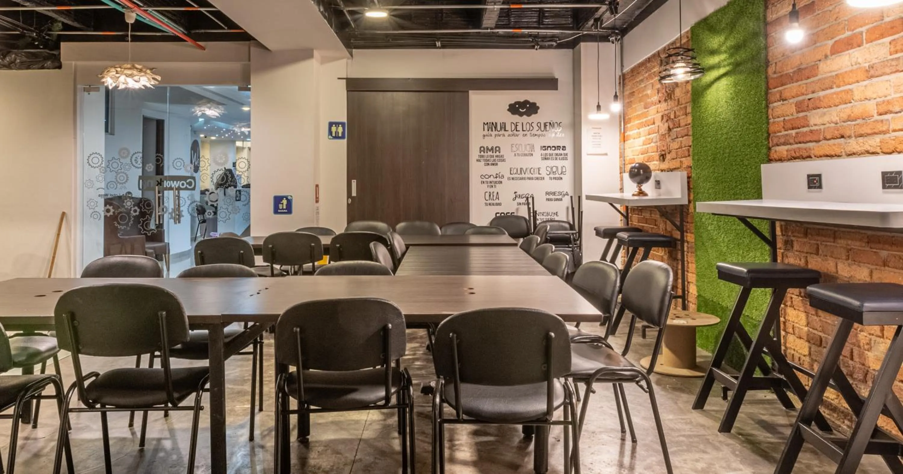 Seating area in Hotel Wess