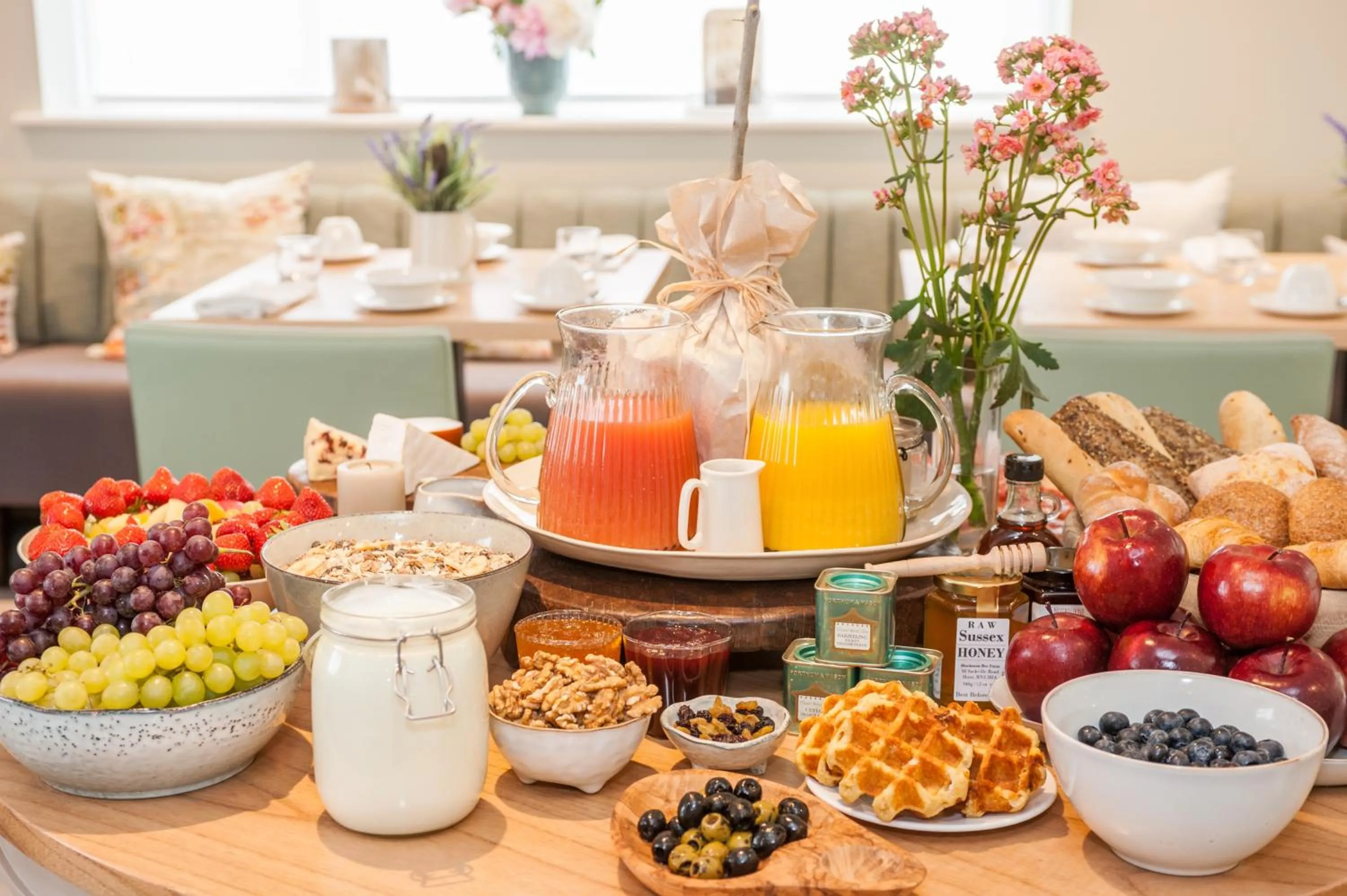Breakfast in The Charm Brighton Boutique Hotel & Spa