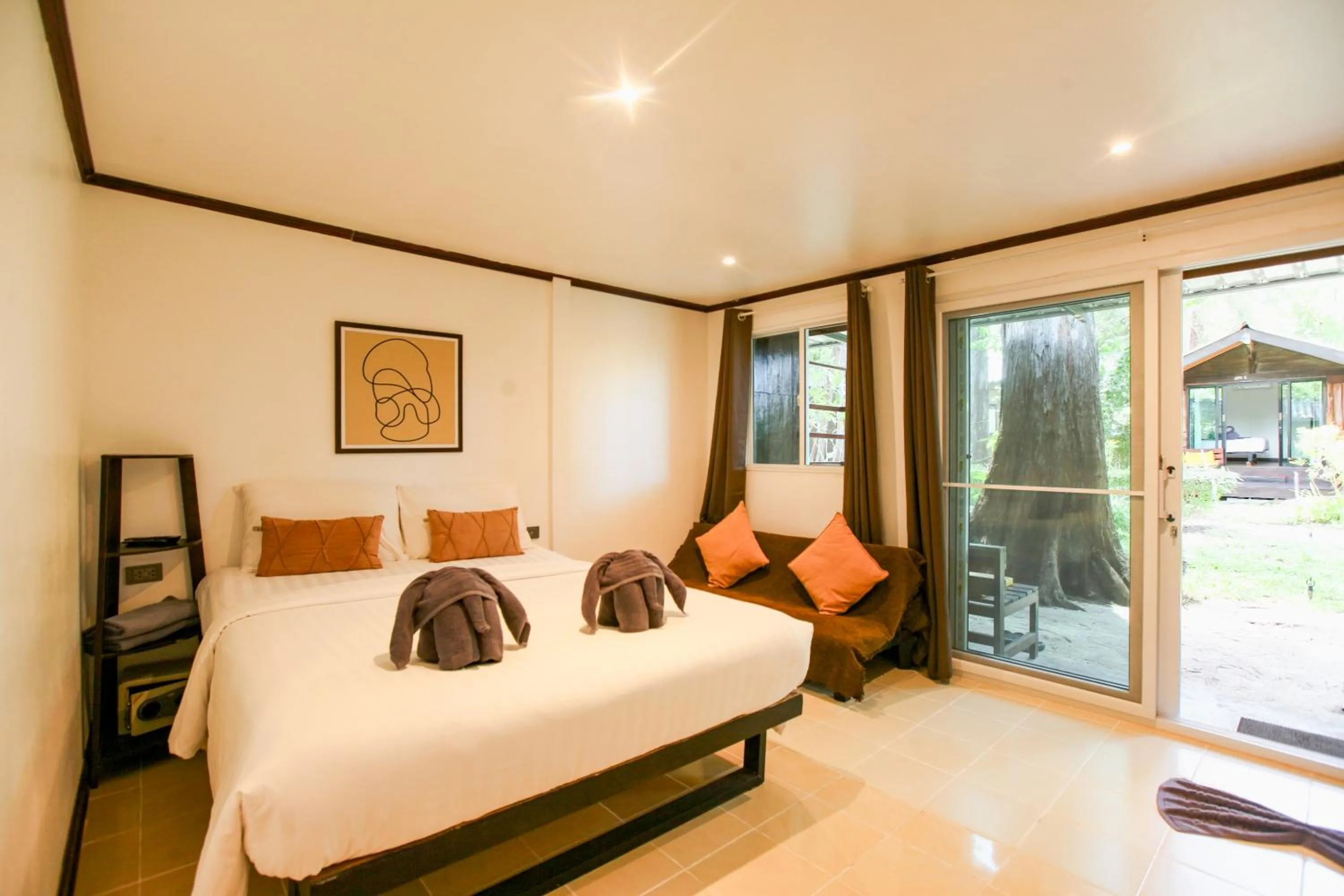 Bed in Salisa Resort